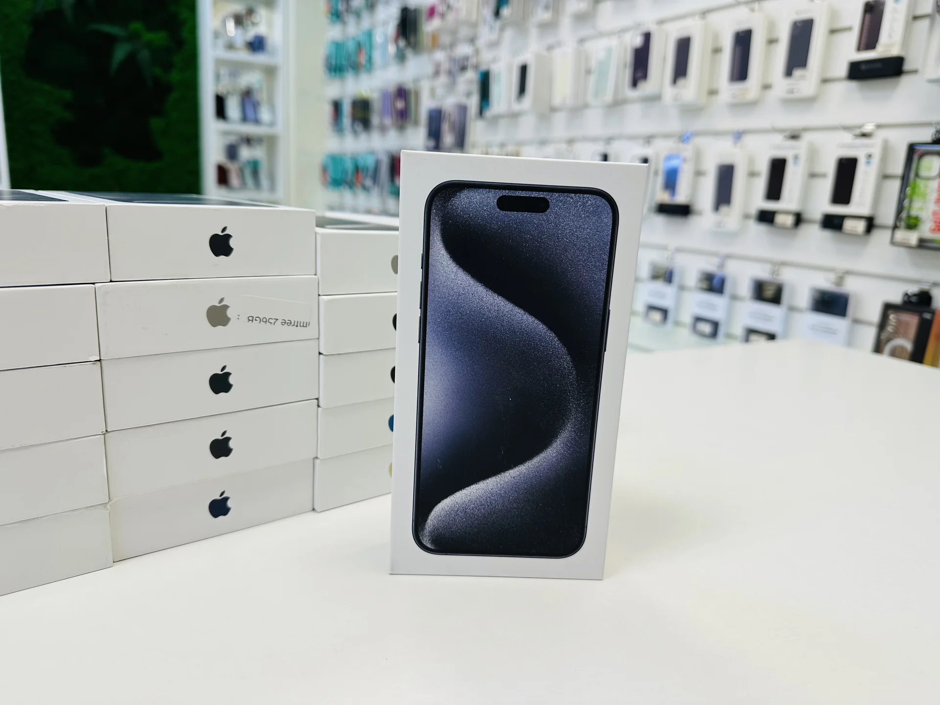 Apple iPhone 15 Pro 128GB Blue Titanium Эксклюзивная цена, Новый, Магазин, Гарантия - миниатюра 8