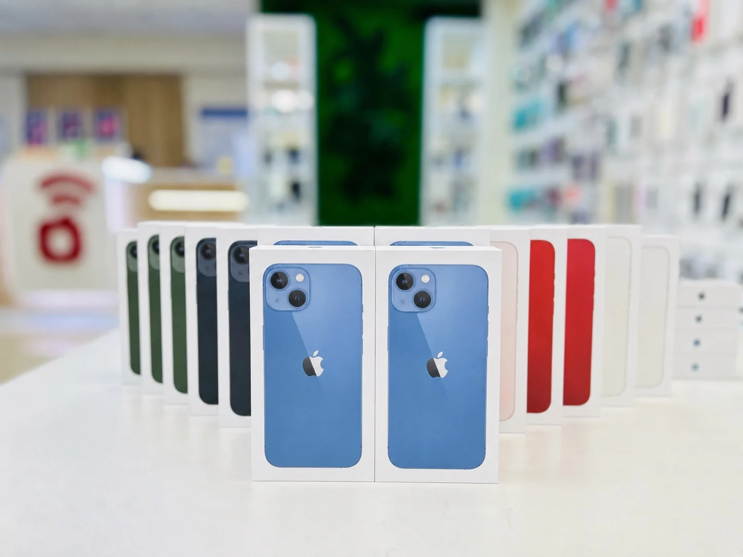 Apple iPhone 13 128GB Blue Лучшая цена, Новый, Магазин, Гарантия - миниатюра 2