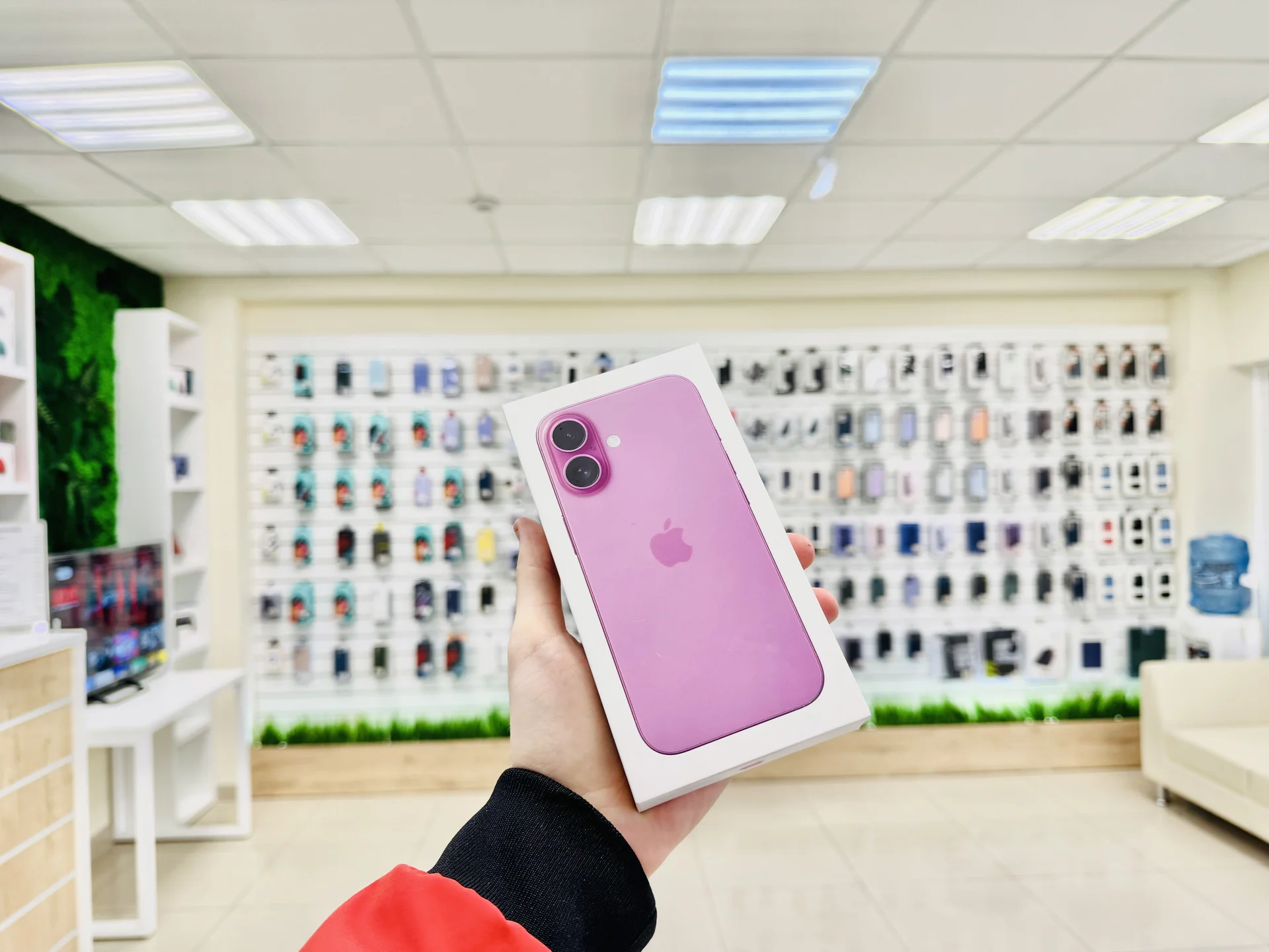 Apple iPhone 16 512GB Pink Супер предложение, Новый, Магазин, Гарантия - миниатюра 7