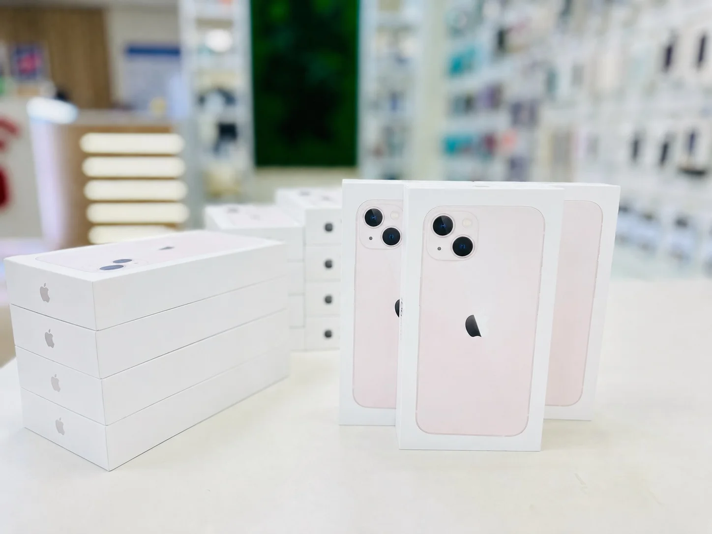 Apple iPhone 13 128GB Pink Эксклюзивная цена, Новый, Магазин, Гарантия - миниатюра 6