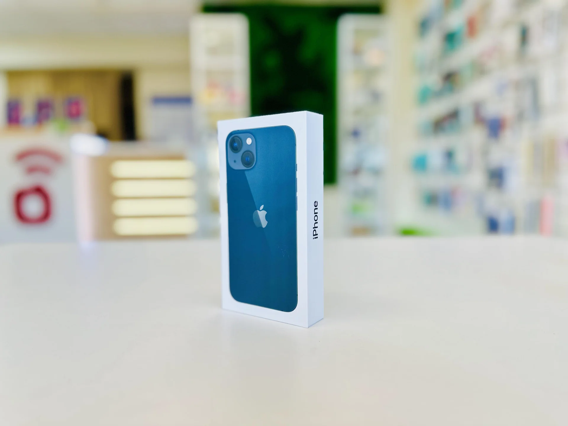 Apple iPhone 13 512GB Midnight Топ выбор, Новый, Магазин, Гарантия - миниатюра 6