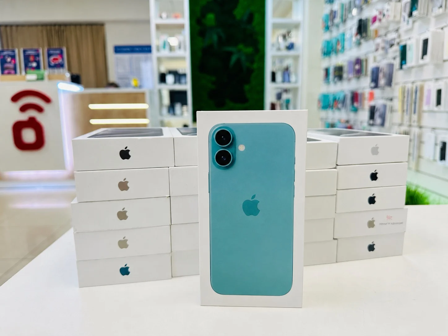 Apple iPhone 16 128GB Teal Эксклюзивная цена, Новый, Магазин, Гарантия - миниатюра 2