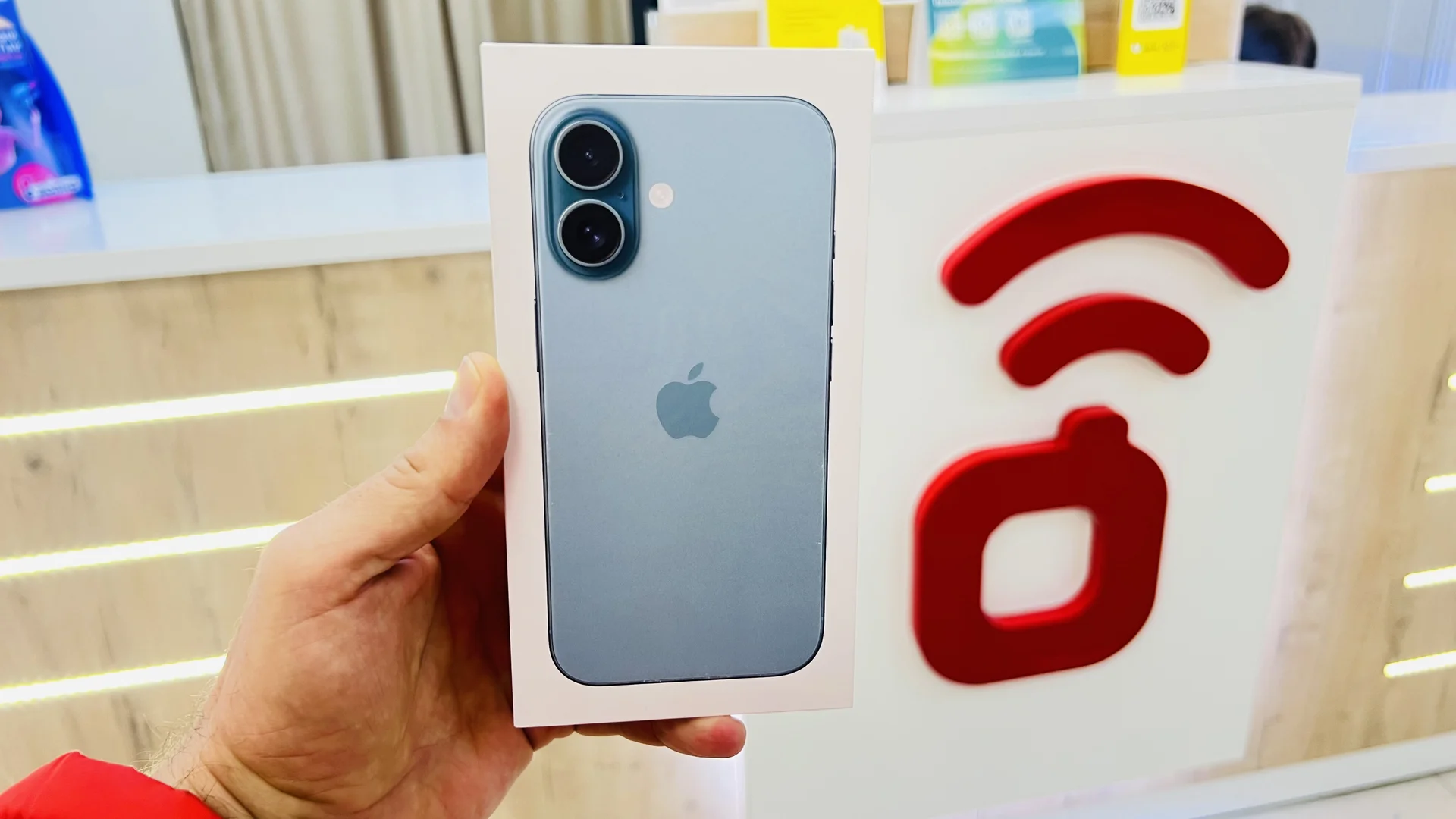 Apple iPhone 16 Plus 512GB White Топ выбор, Новый, Магазин, Гарантия - миниатюра 7