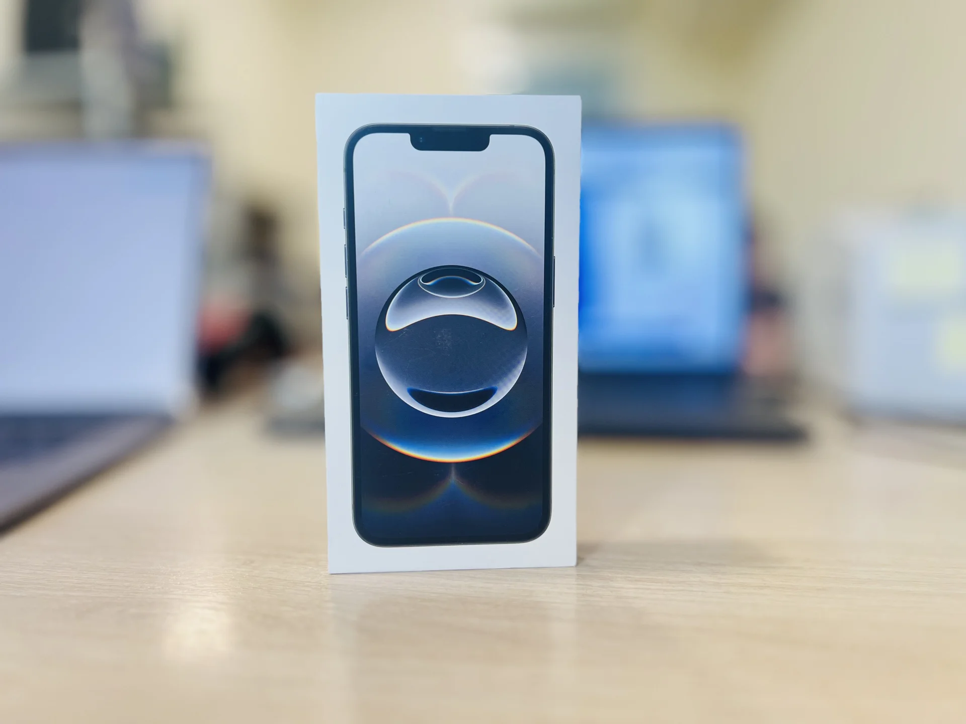 Apple iPhone 16e 256GB Black Супер предложение, Новый, Магазин, Гарантия - изображение 1