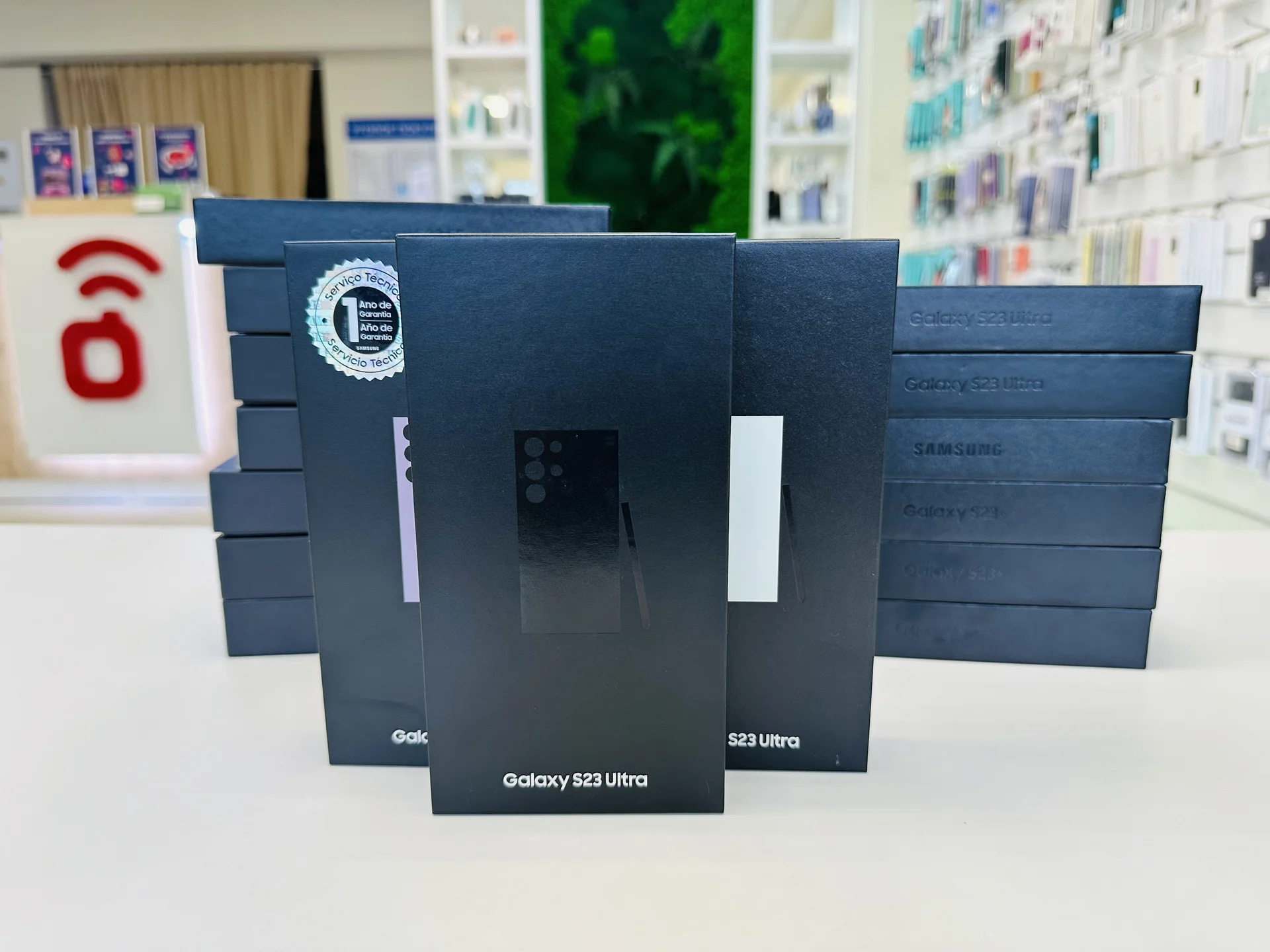 Samsung Galaxy S23 Ultra 12/256GB Phantom Black - Лучшая цена, Новый, Магазин, Гарантия - миниатюра 2