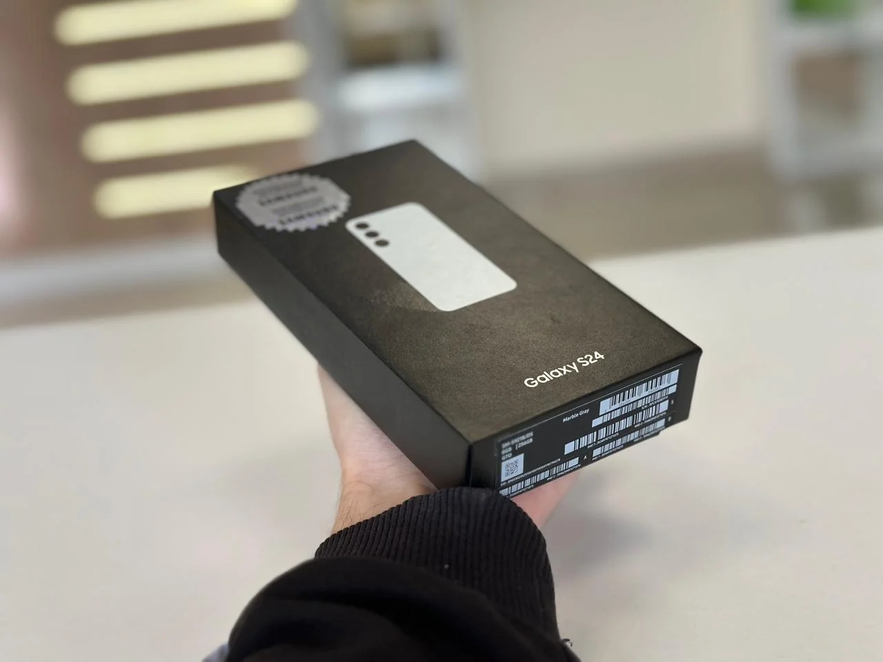 Samsung Galaxy S24 8/128GB Marble Grey - Эксклюзивная цена, Новый, Магазин, Гарантия - миниатюра 2