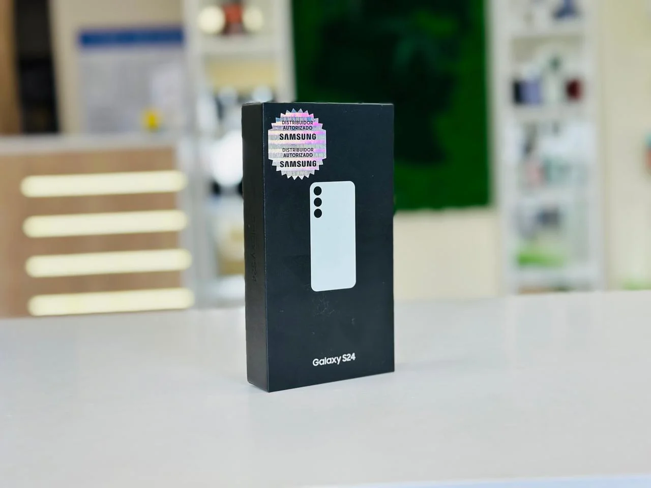 Samsung Galaxy S24 SM-S9210 8/128GB Amber Yellow Dual SIM (CN/HK) - Лучшая цена, Новый, Магазин, Гарантия - изображение 1