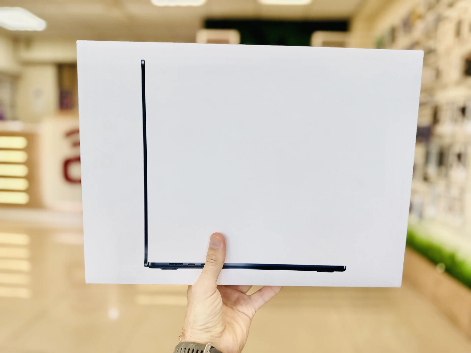 Apple MacBook Air 15" M3 16/512GB Starlight - Эксклюзивная цена, Новый, Магазин, Гарантия - изображение 1
