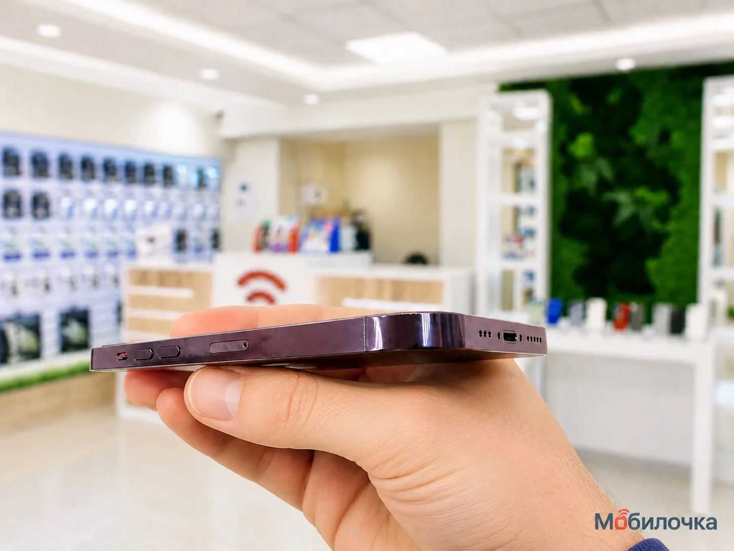 Apple iPhone 14 Pro 256GB Deep Purple Хорошее Б/У - миниатюра 7
