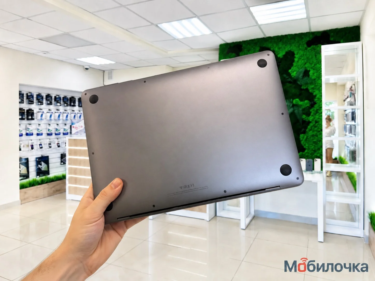 MacBook Air 13 M1 2020 8/256 Space Gray 85% 518ц - миниатюра 3