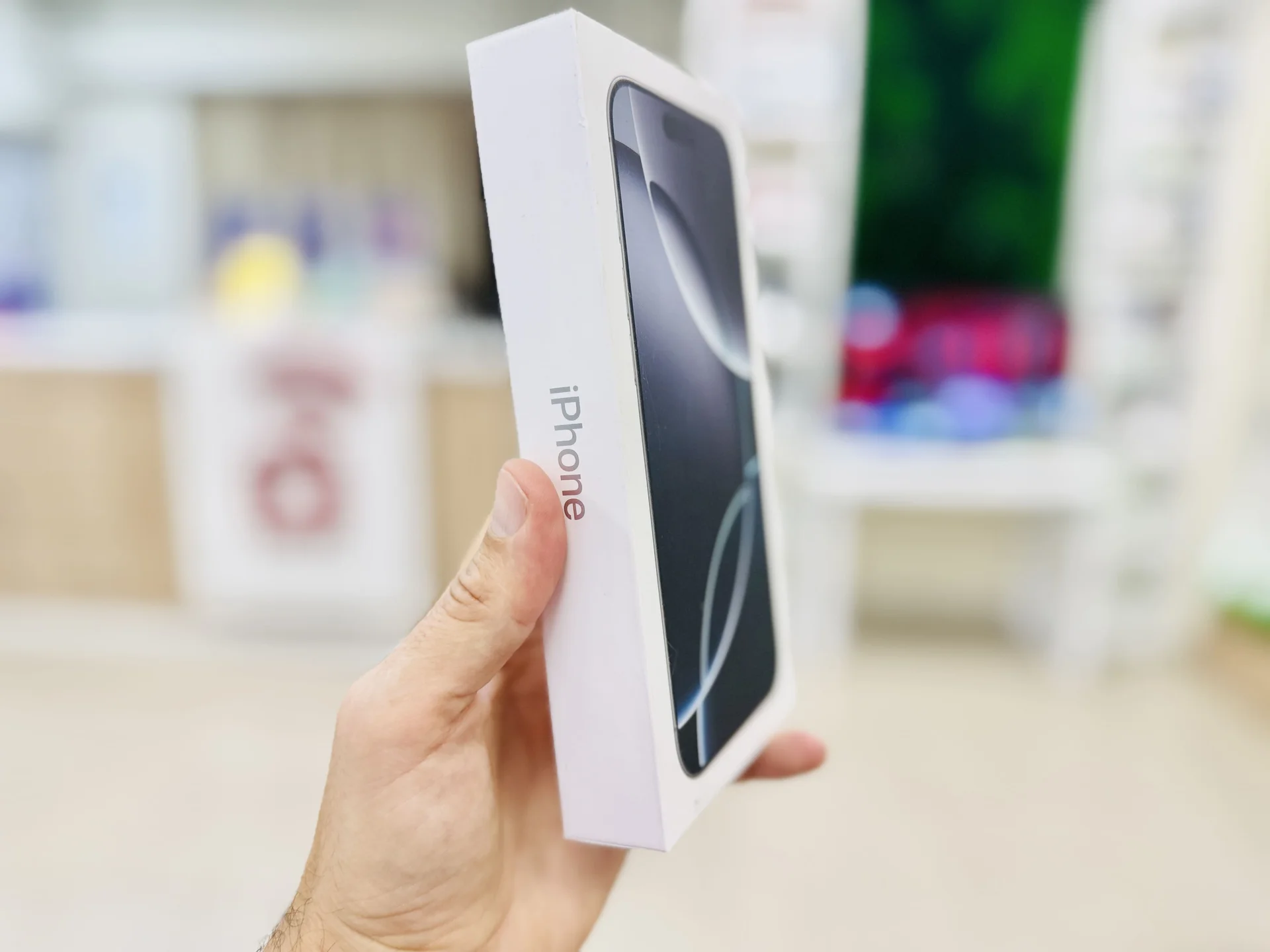 Apple iPhone 16 Pro Max 512GB White Titanium Лидер продаж, Новый, Магазин, Гарантия - миниатюра 8