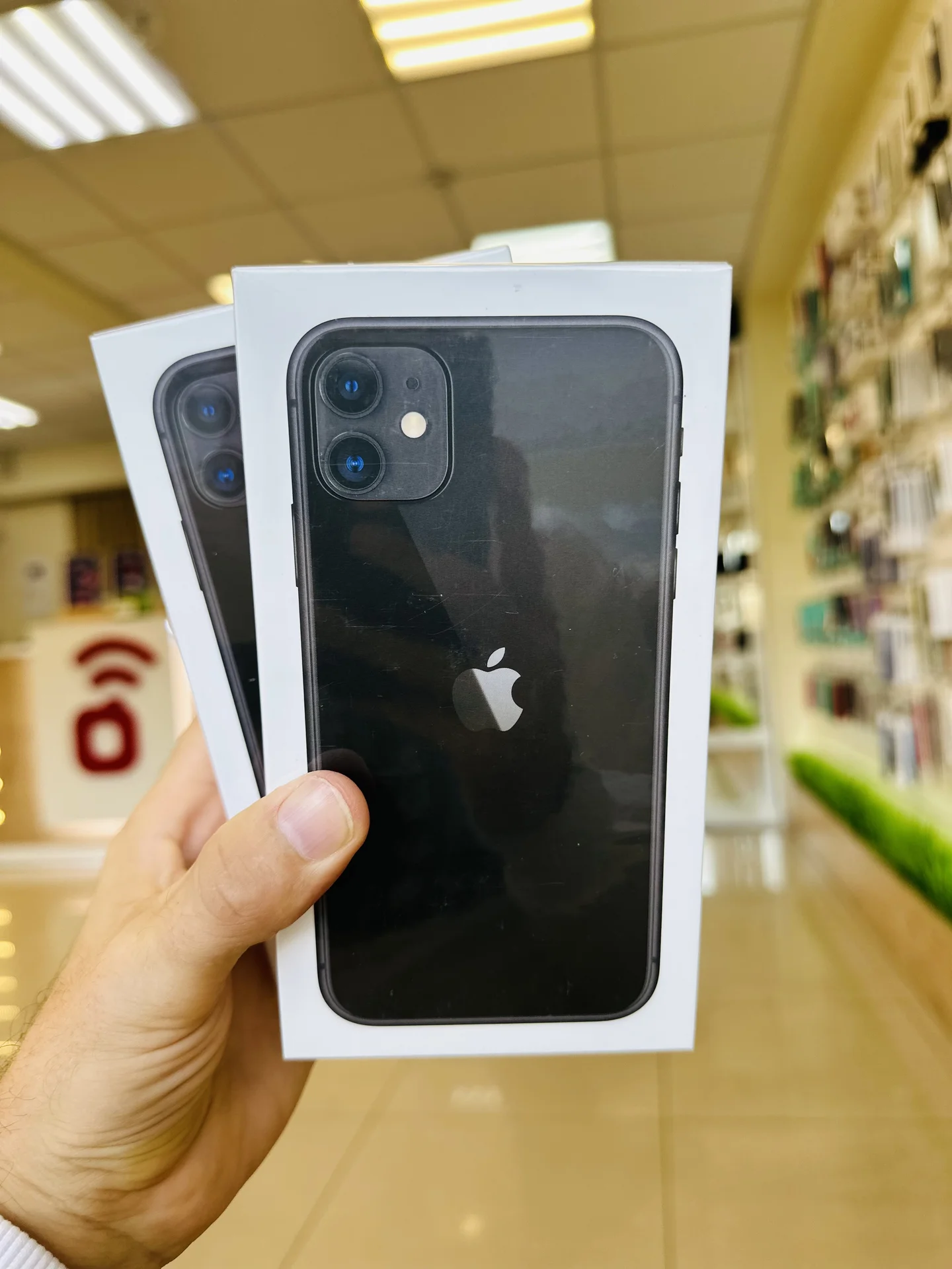 Apple iPhone 11 128GB Black - Лучшая цена, Новый, Магазин, Гарантия - изображение 1