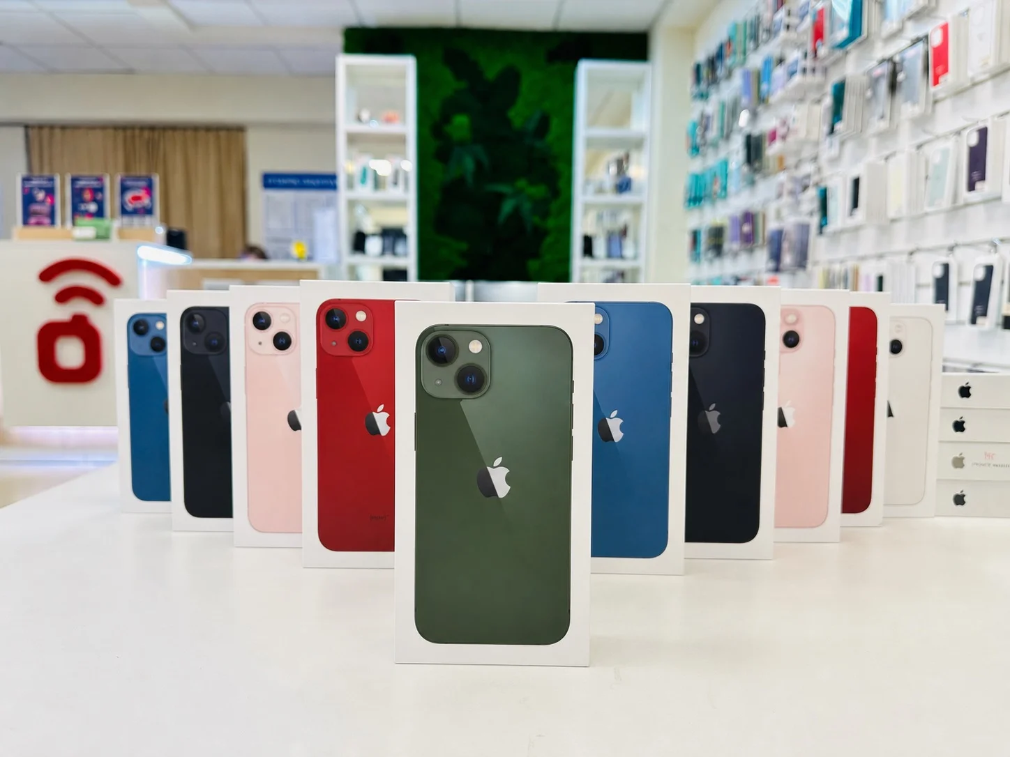 Apple iPhone 13 128GB Green Супер предложение, Новый, Магазин, Гарантия - миниатюра 6