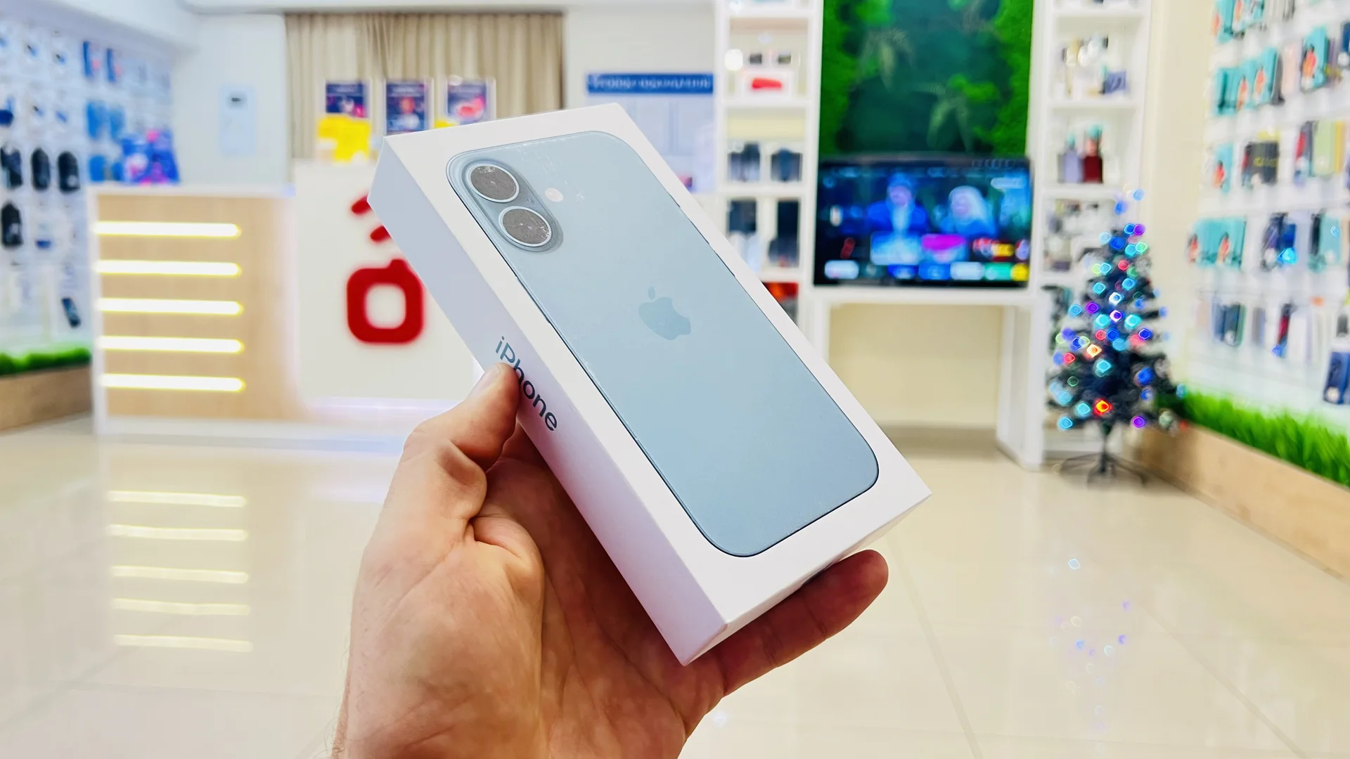 Apple iPhone 16 Plus 128GB Teal Эксклюзивная цена, Новый, Магазин, Гарантия - миниатюра 6