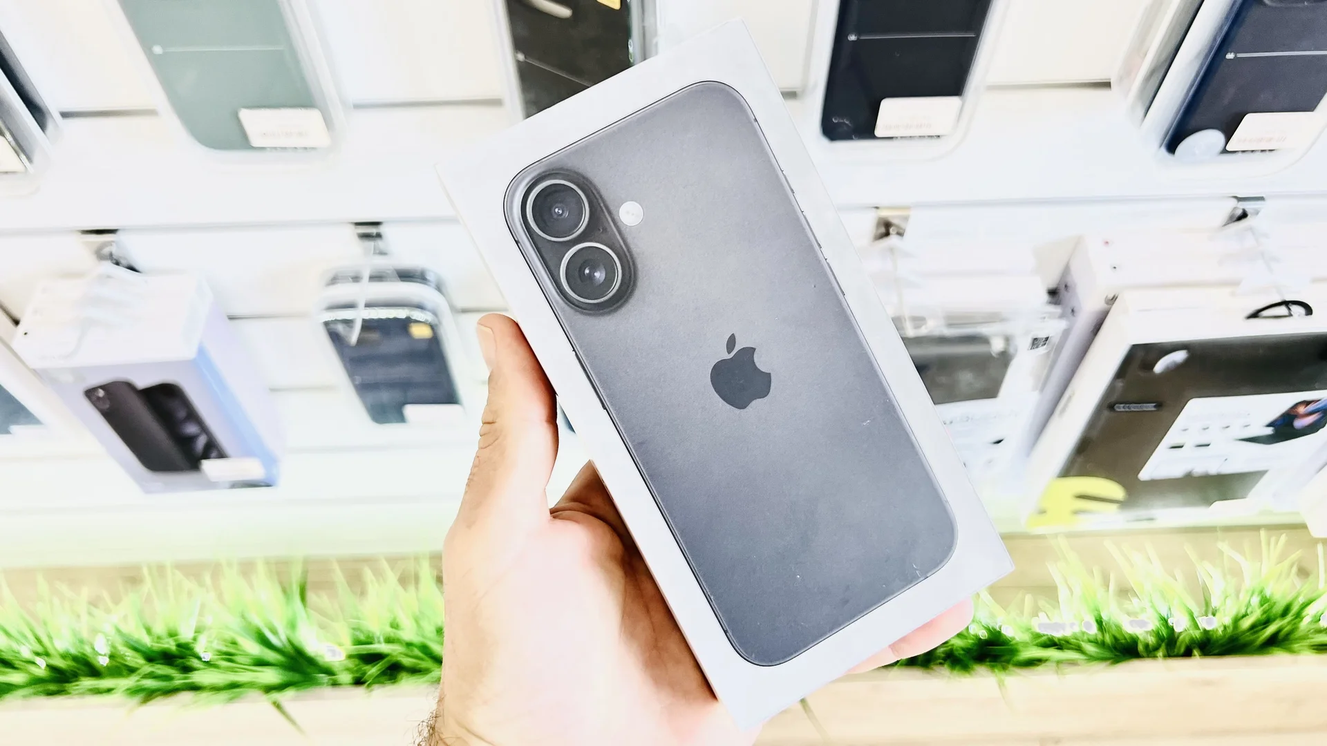 Apple iPhone 16 Plus 256GB Black Лучшая цена, Новый, Магазин, Гарантия - изображение 1