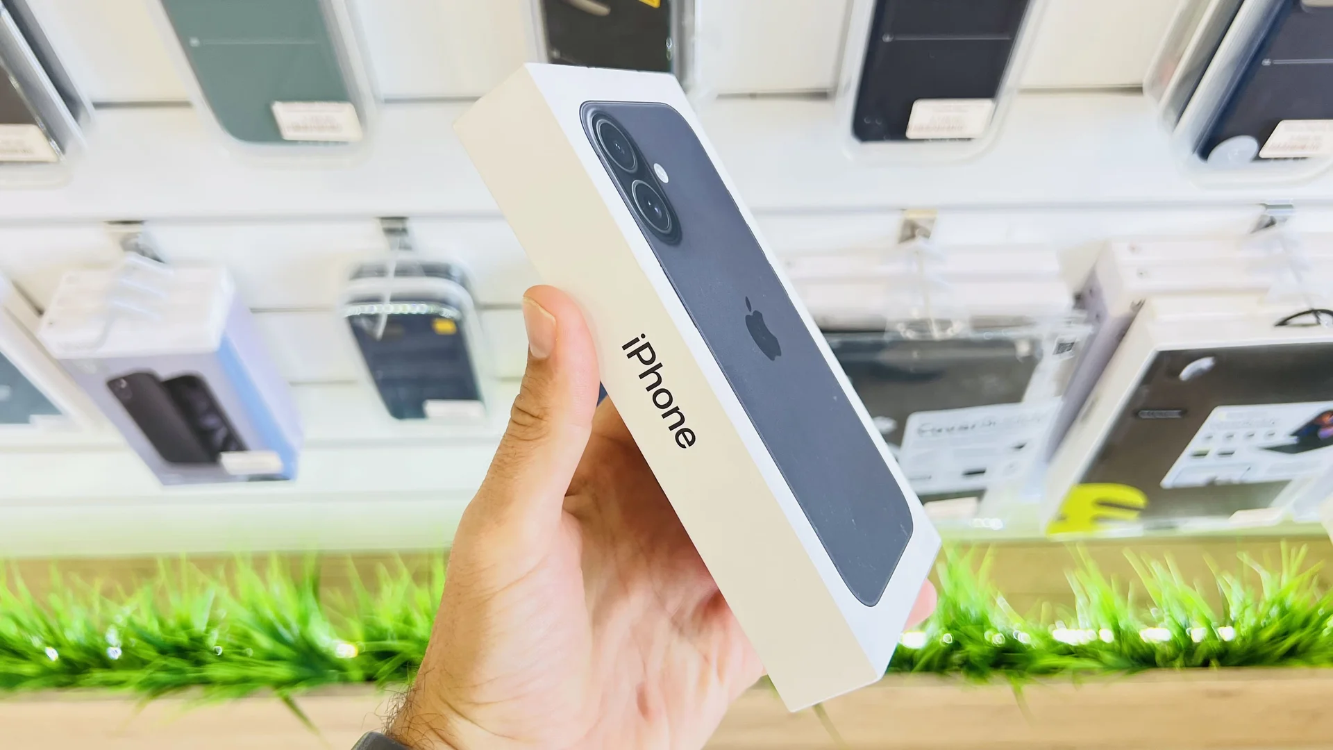 Apple iPhone 16 Plus 256GB Black Лучшая цена, Новый, Магазин, Гарантия - миниатюра 8