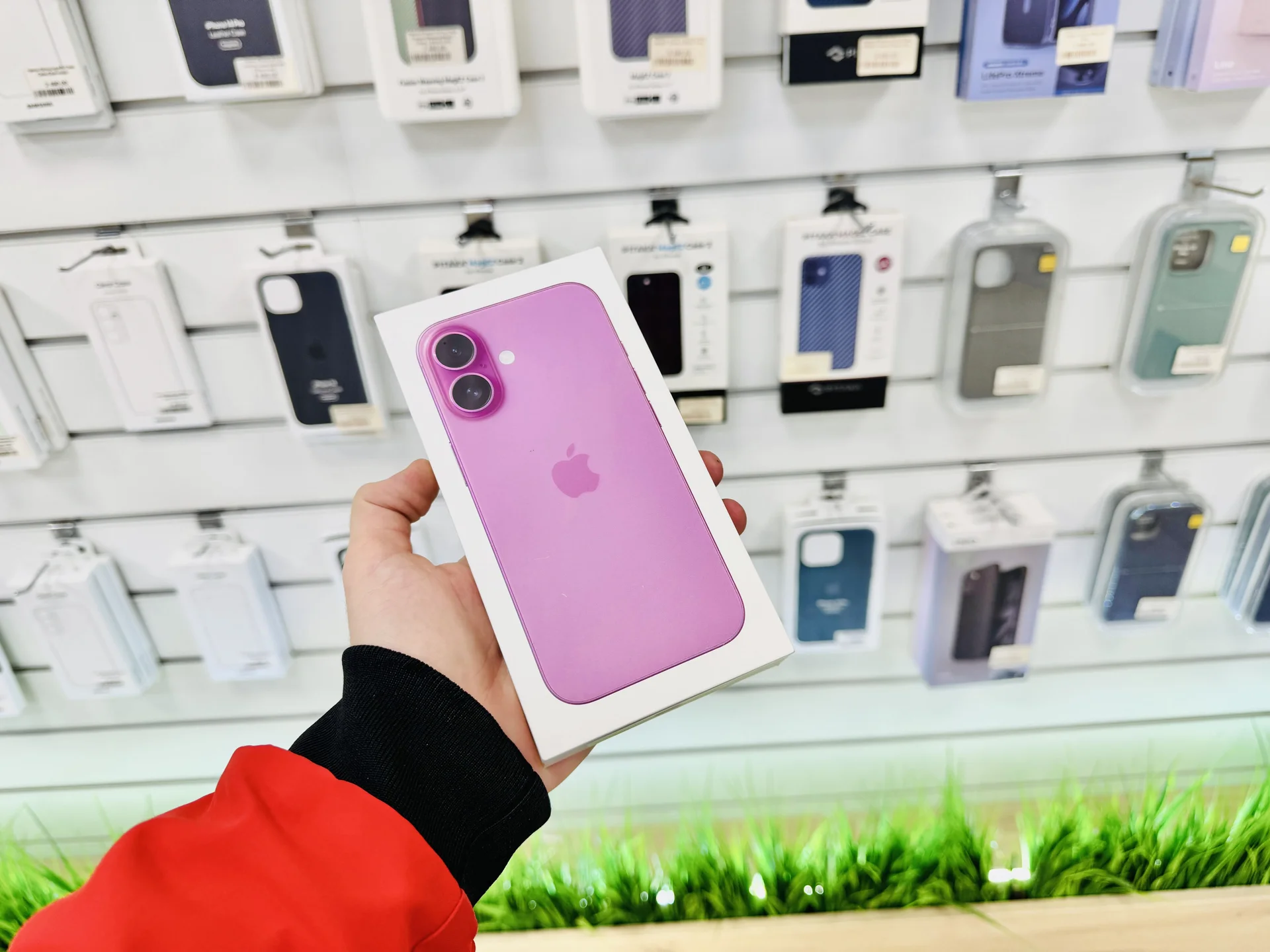 Apple iPhone 16 Plus 256GB Pink Супер предложение, Новый, Магазин, Гарантия - миниатюра 8