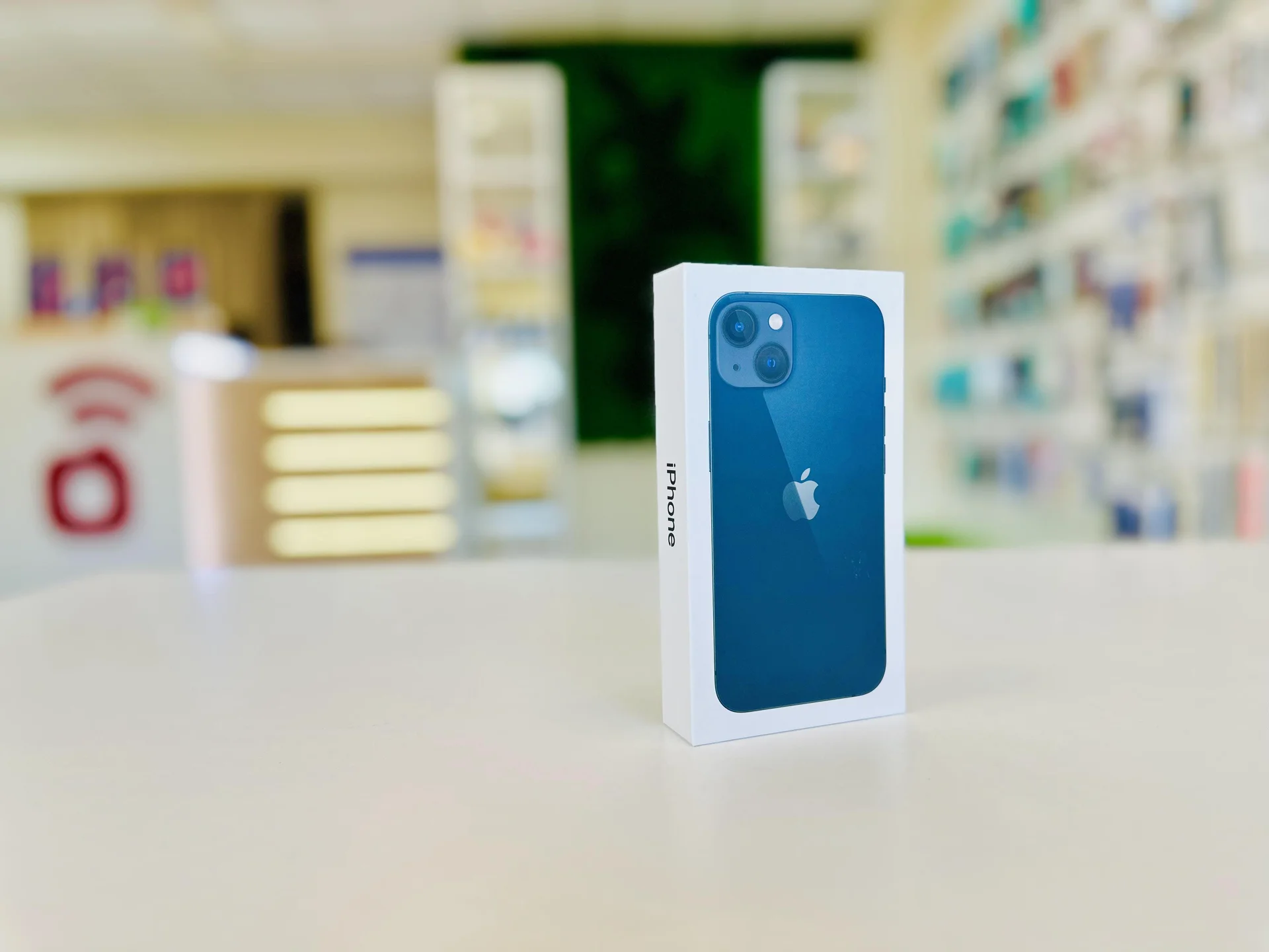Apple iPhone 13 512GB Midnight Топ выбор, Новый, Магазин, Гарантия - миниатюра 2