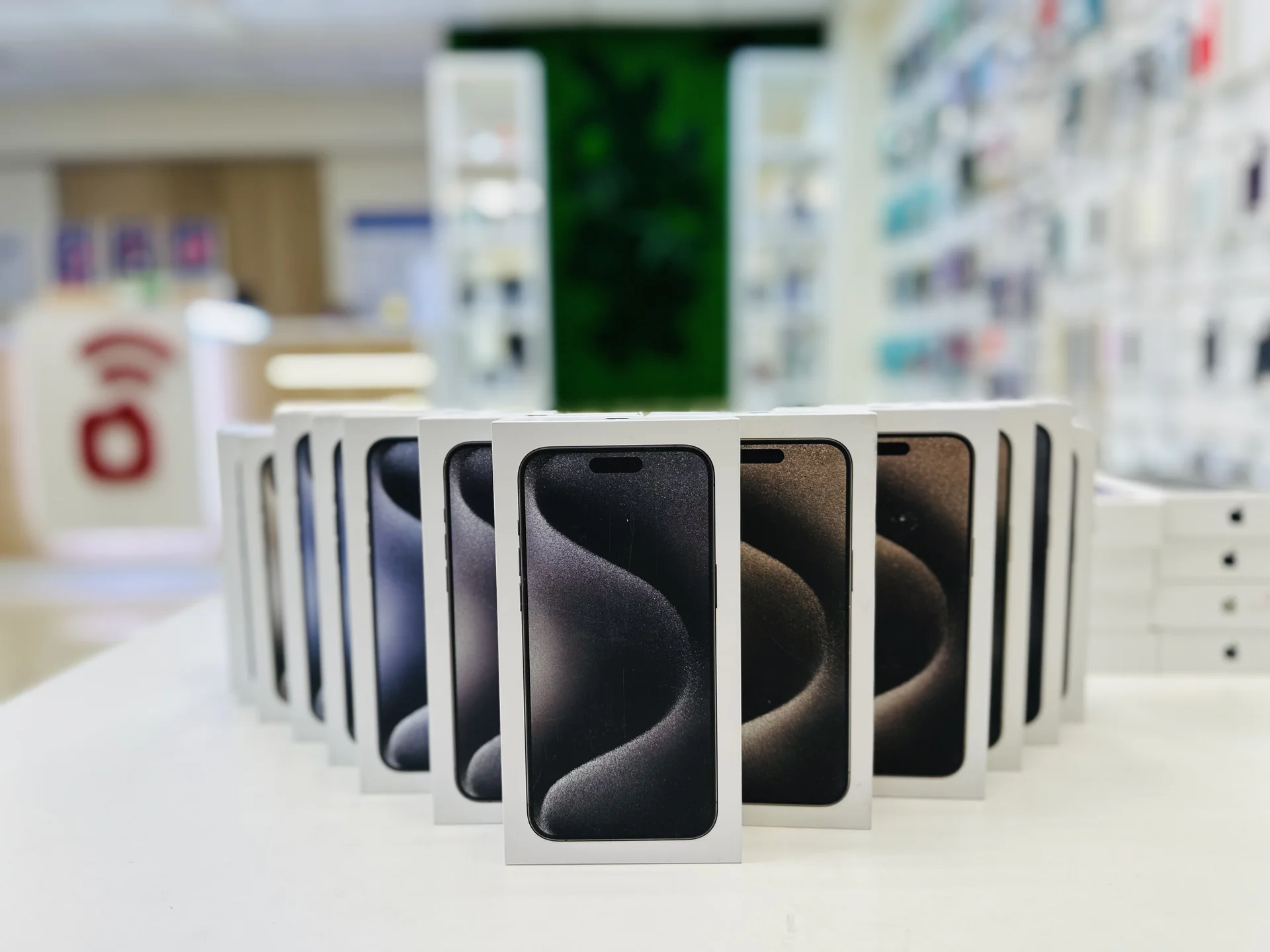 Apple iPhone 15 Pro Max 256GB White Titanium Лидер продаж, Новый, Магазин, Гарантия - миниатюра 8