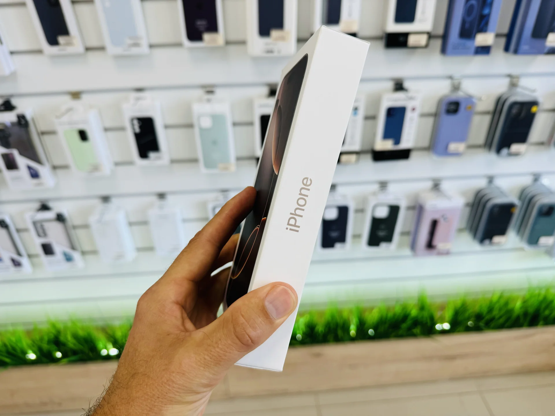 Apple iPhone 16 Pro Max 512GB Desert Titanium Супер предложение, Новый, Магазин, Гарантия - миниатюра 2