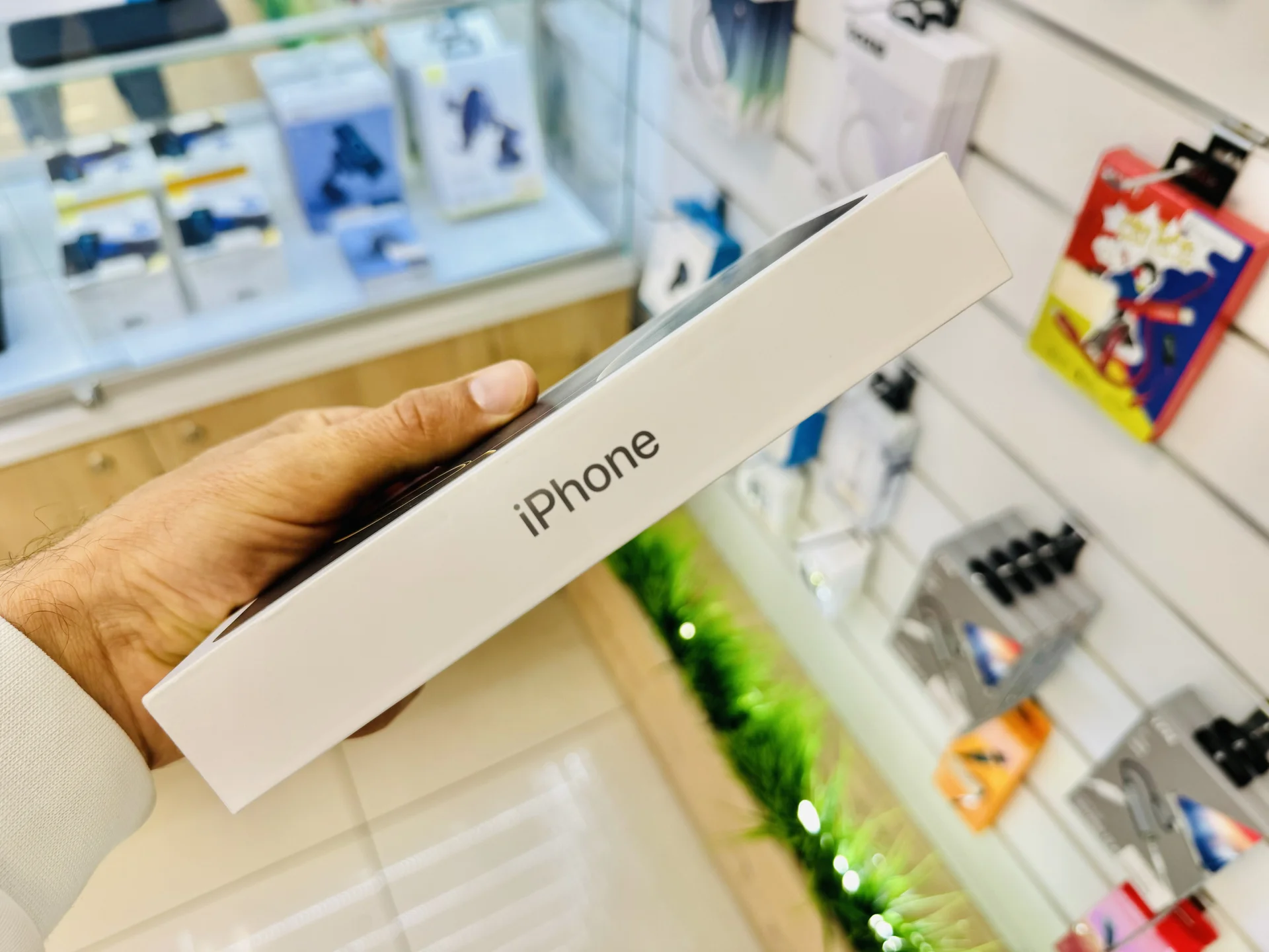 Apple iPhone 16 Pro Max 512GB Natural Titanium Эксклюзивная цена, Новый, Магазин, Гарантия - миниатюра 6