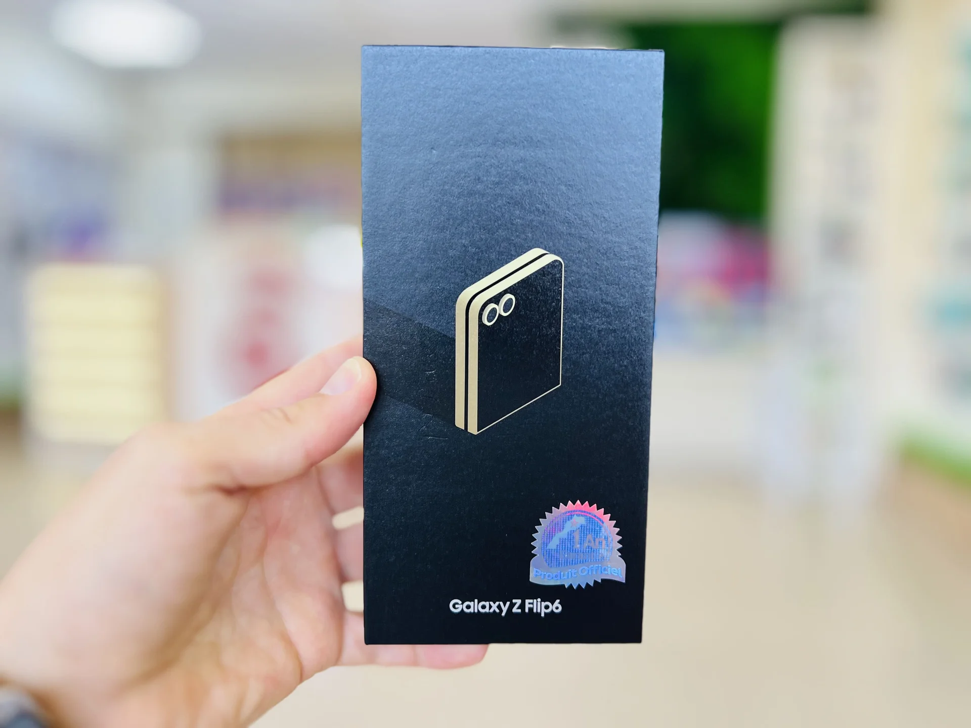 Samsung Galaxy Z Flip 6 12/512GB Yellow - Эксклюзивная цена, Новый, Магазин, Гарантия - миниатюра 7