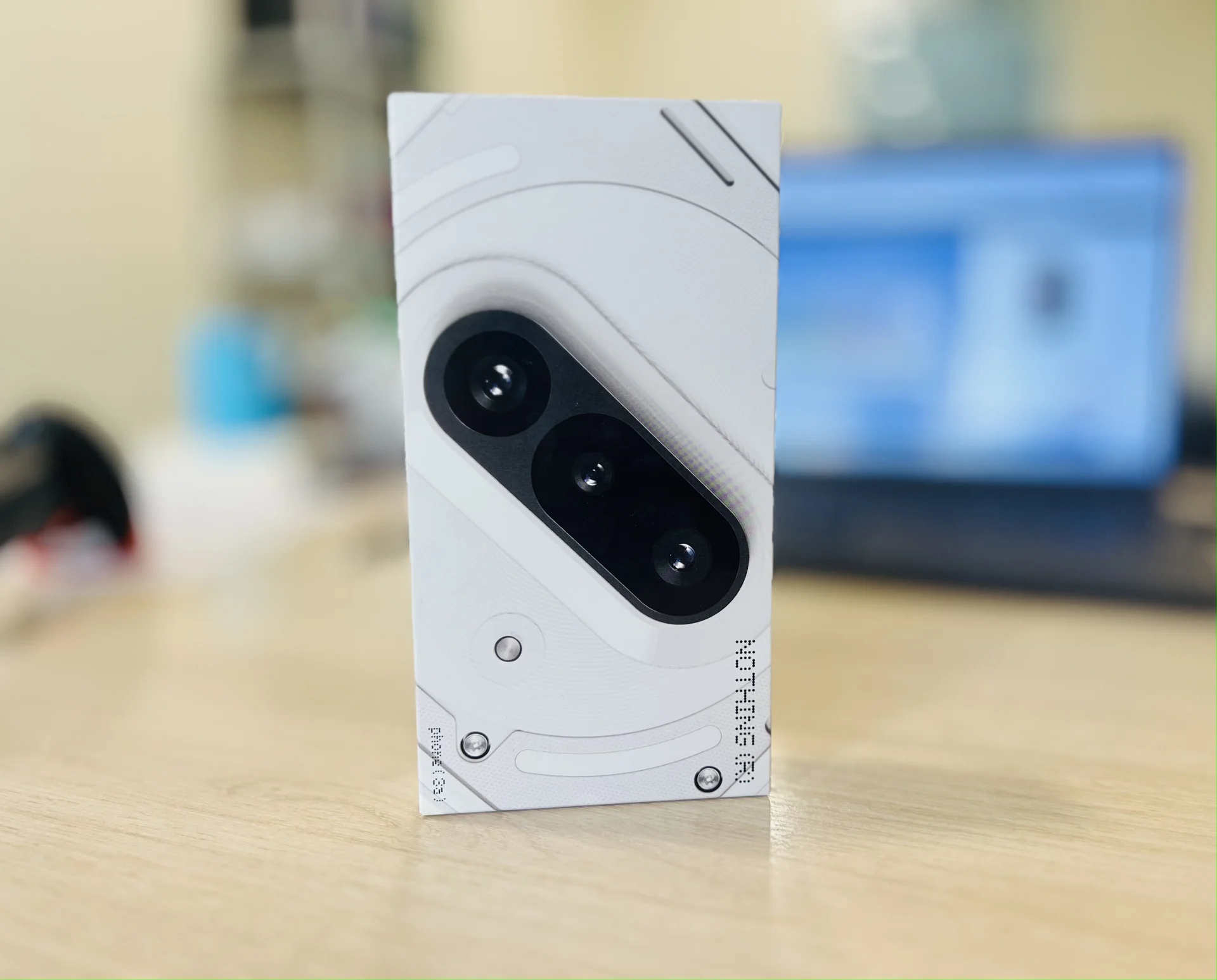 Nothing Phone (3a) 8/128GB Blue - Лидер продаж, Новый, Магазин, Гарантия - миниатюра 2