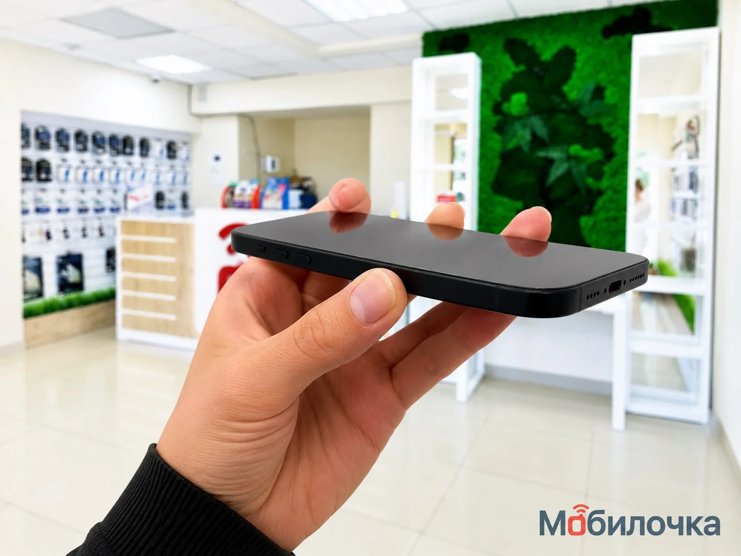 Apple iPhone 15 Plus 128Gb Black Nano-SIM и eSIM Идеальное Б/У - миниатюра 7