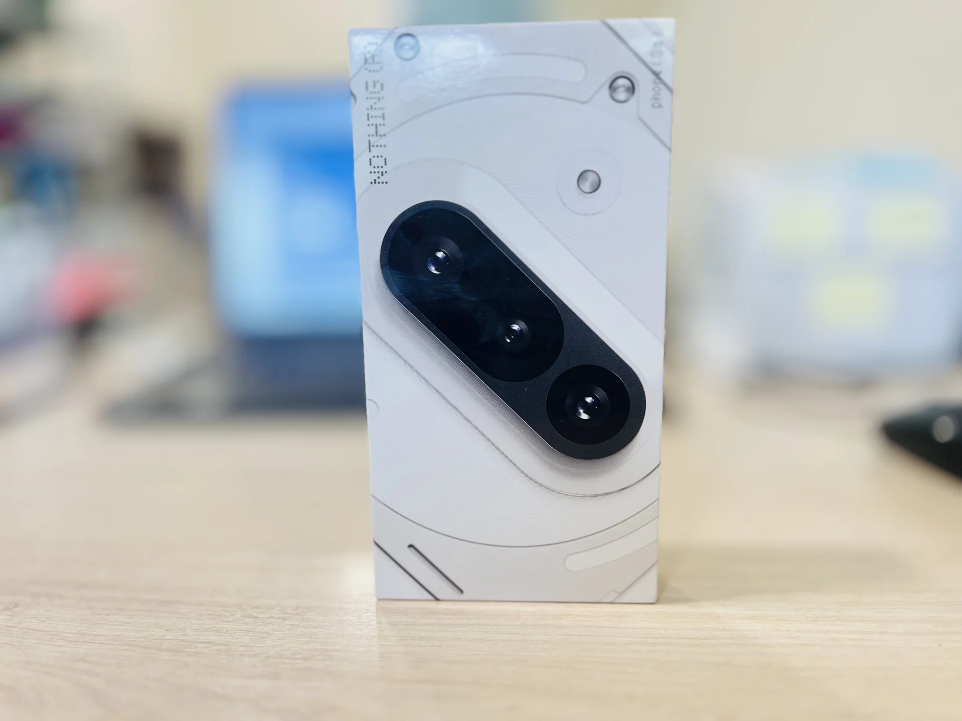 Nothing Phone (3a) 12/256GB White - Топ выбор, Новый, Магазин, Гарантия - миниатюра 3