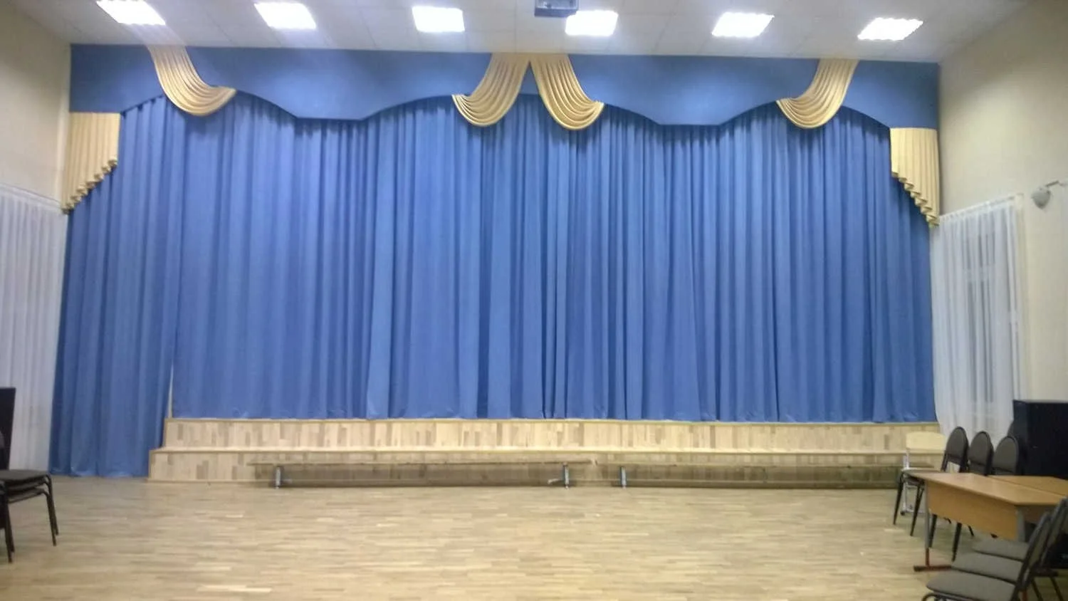 Пошив штор любой сложности. Пошив одежды сцены. Театральные шторы - миниатюра 4