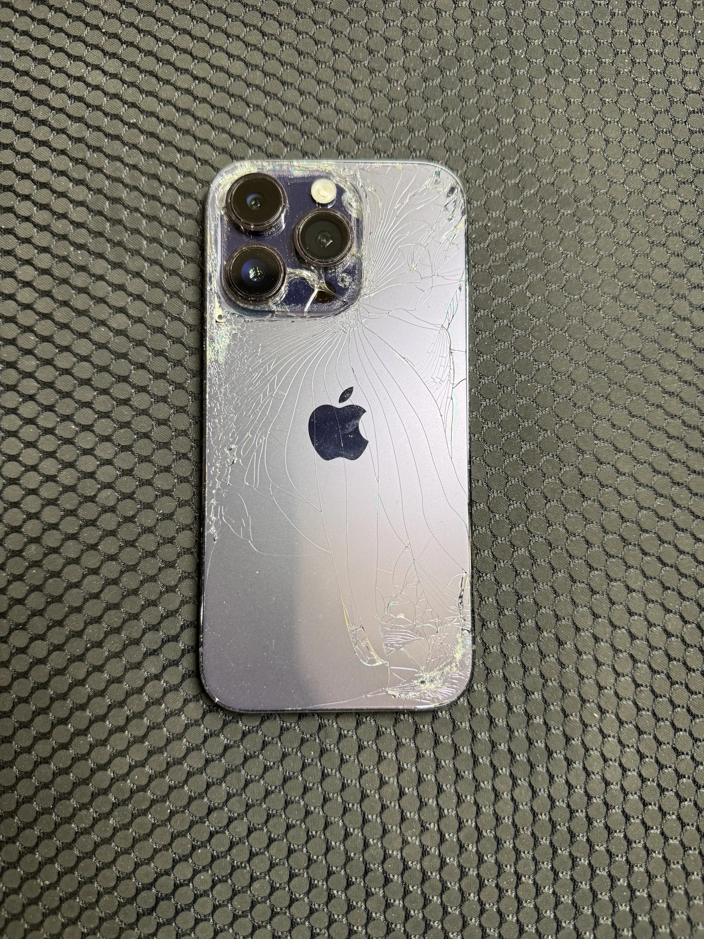 iPhone 14 Pro, 256 ГБ, SIM+eSIM - миниатюра 2