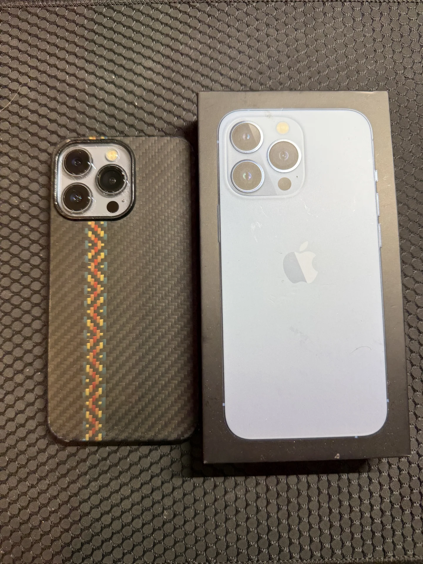 iPhone 13 Pro, 256 ГБ, SIM+eSIM - изображение 1
