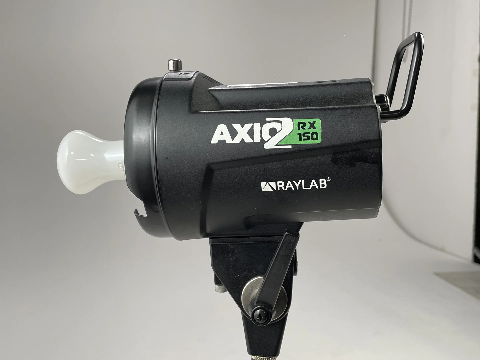 Студийный импульсный свет RayLab Axio 2 - миниатюра 8