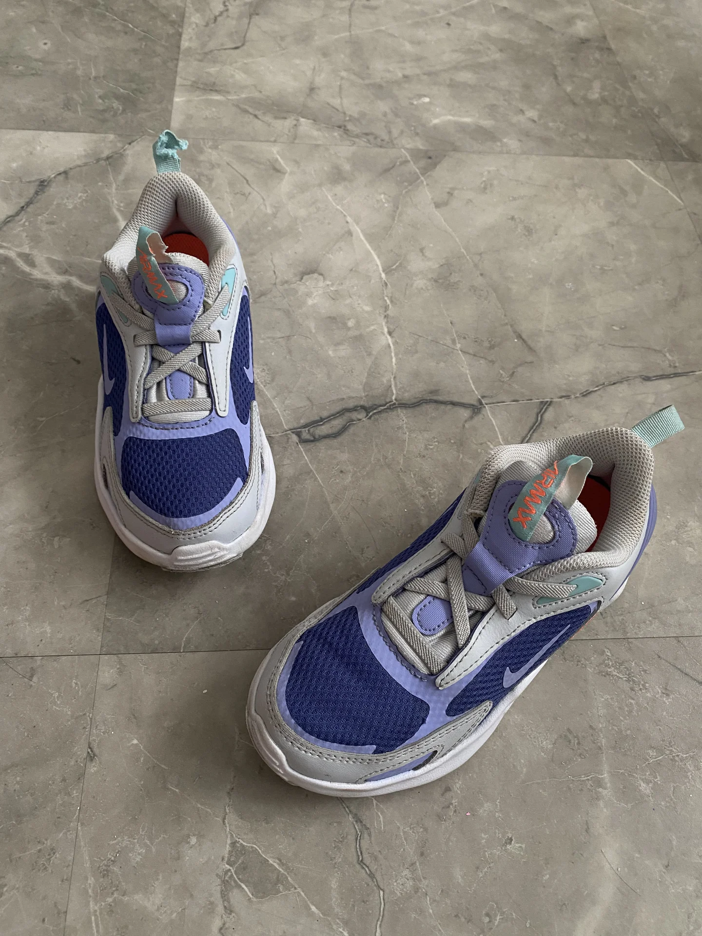 Кроссовки Nike CW 1627-500 - изображение 1
