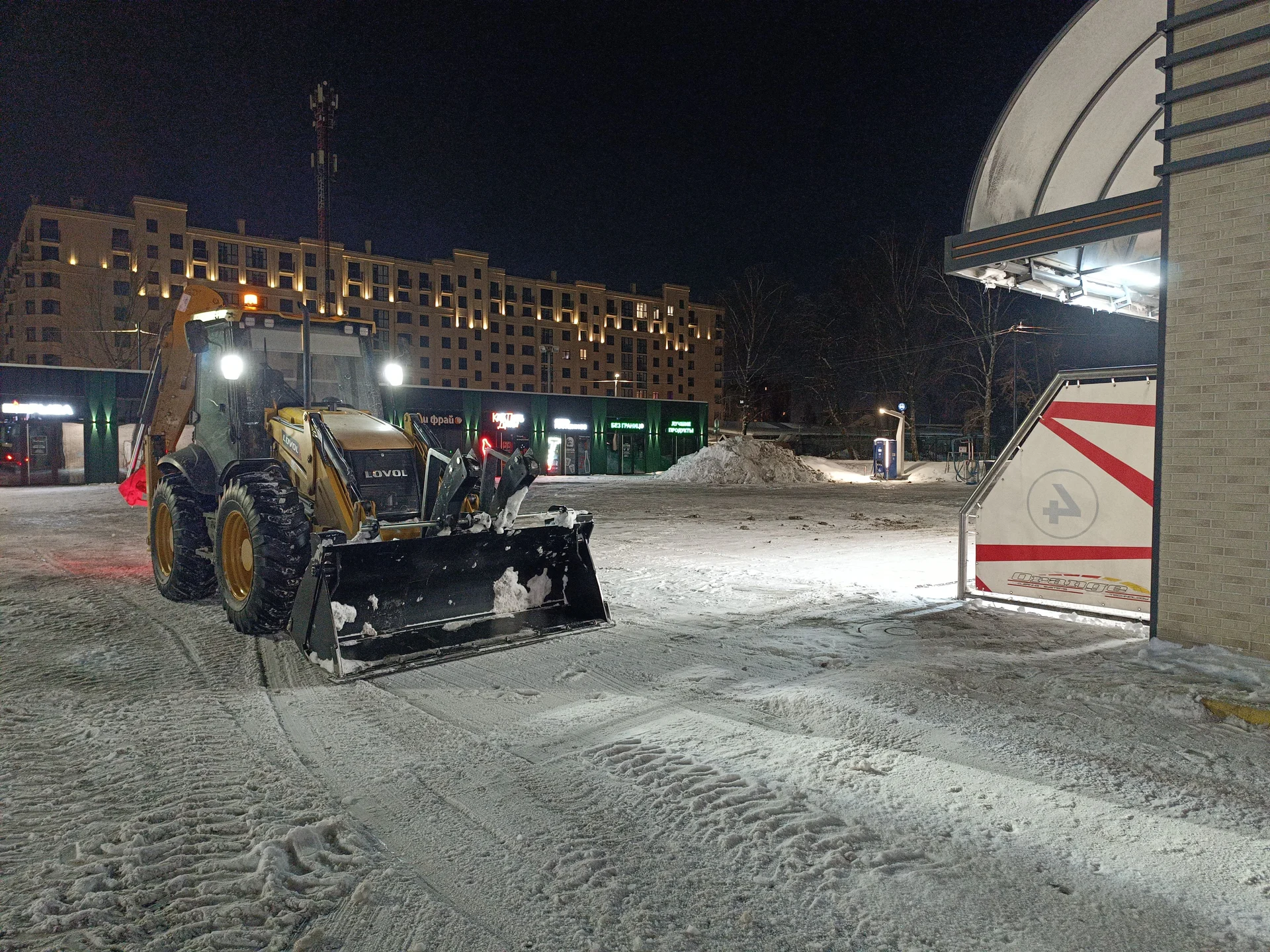 Аренда экскаватора погрузчика JCB 4 cx - миниатюра 2