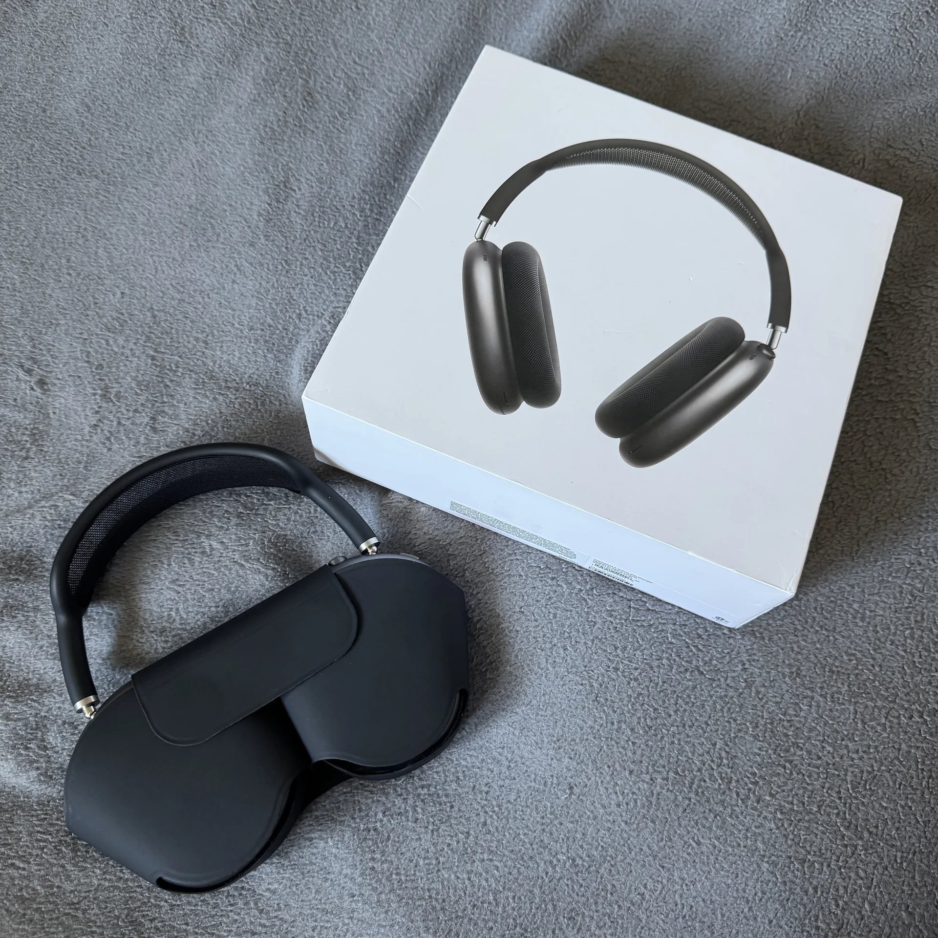 AirPods Max чёрные | новые - миниатюра 4