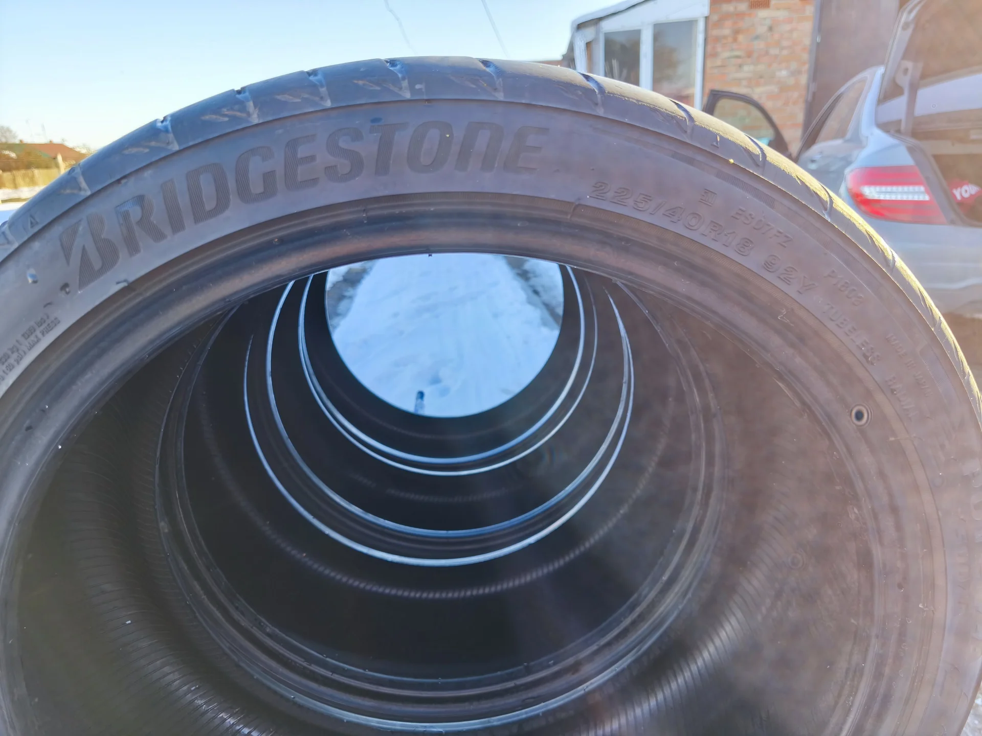 Bridgestone Potenza S007A 225 40 18 225/40R18 и 25 - миниатюра 5