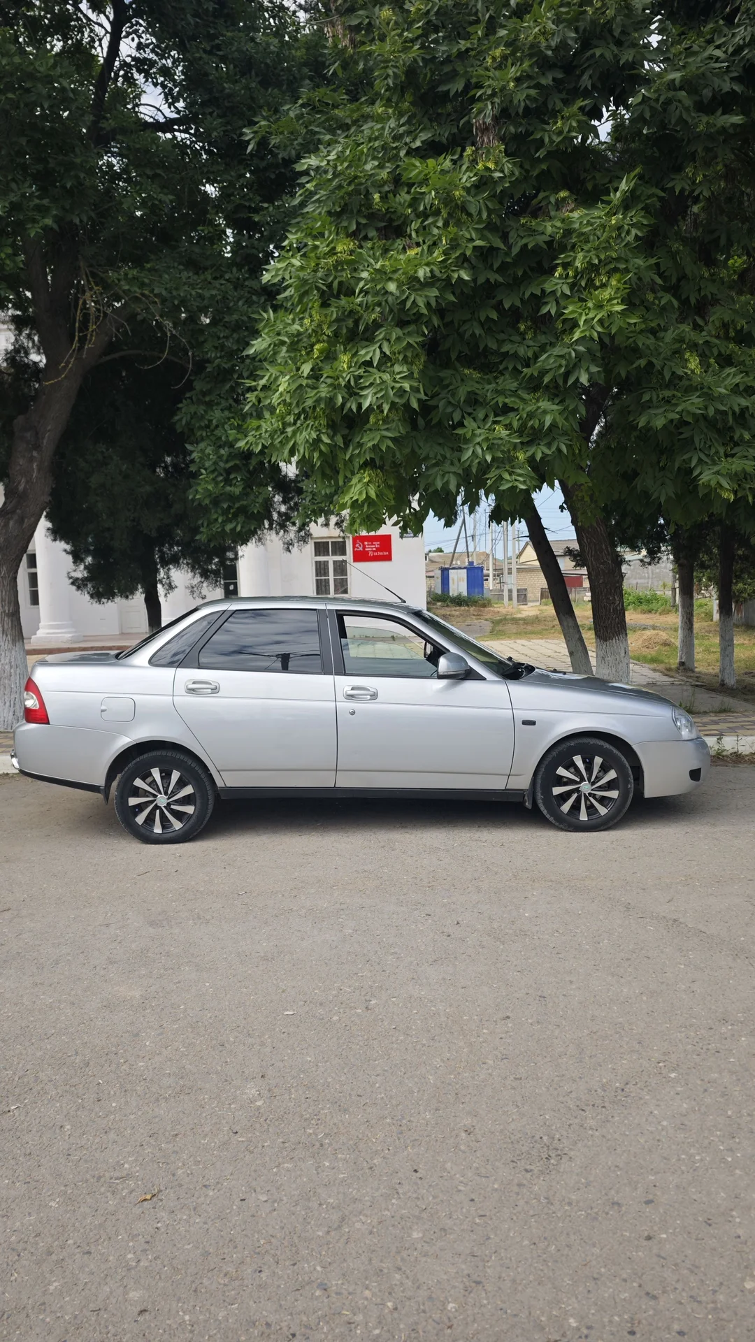 Lada Priora - миниатюра 6