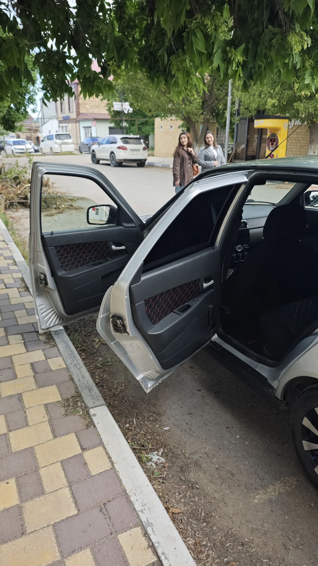 Lada Priora - миниатюра 11