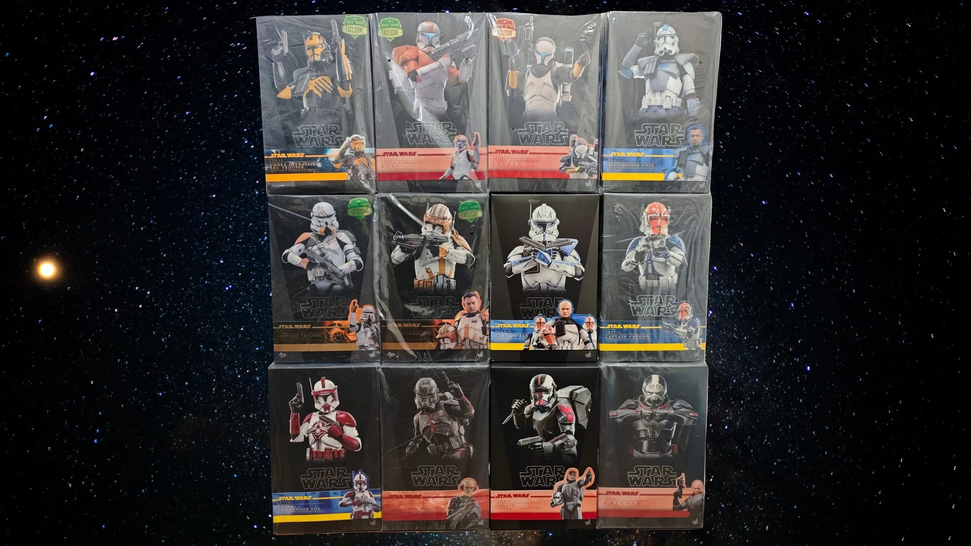 Фигурки HotToys Наличие/В пути - миниатюра 8