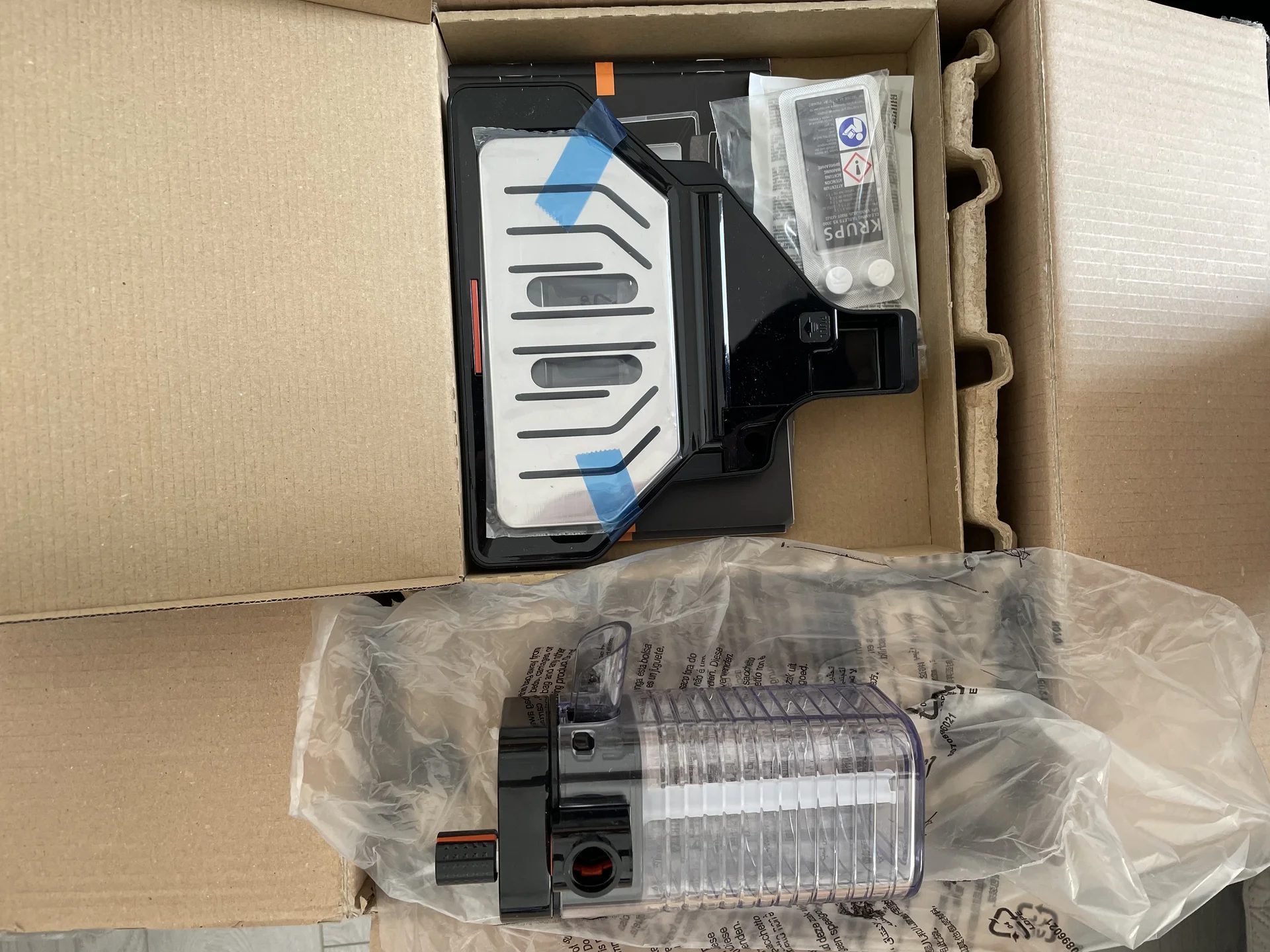 Кофемашина KRUPS EA912HF0/70B - миниатюра 5
