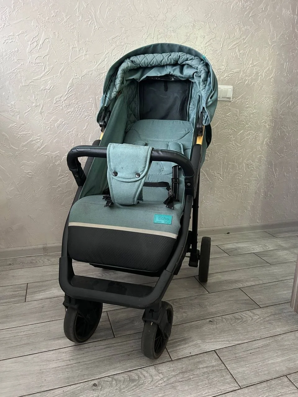Продам прогулочную коляску - изображение 1