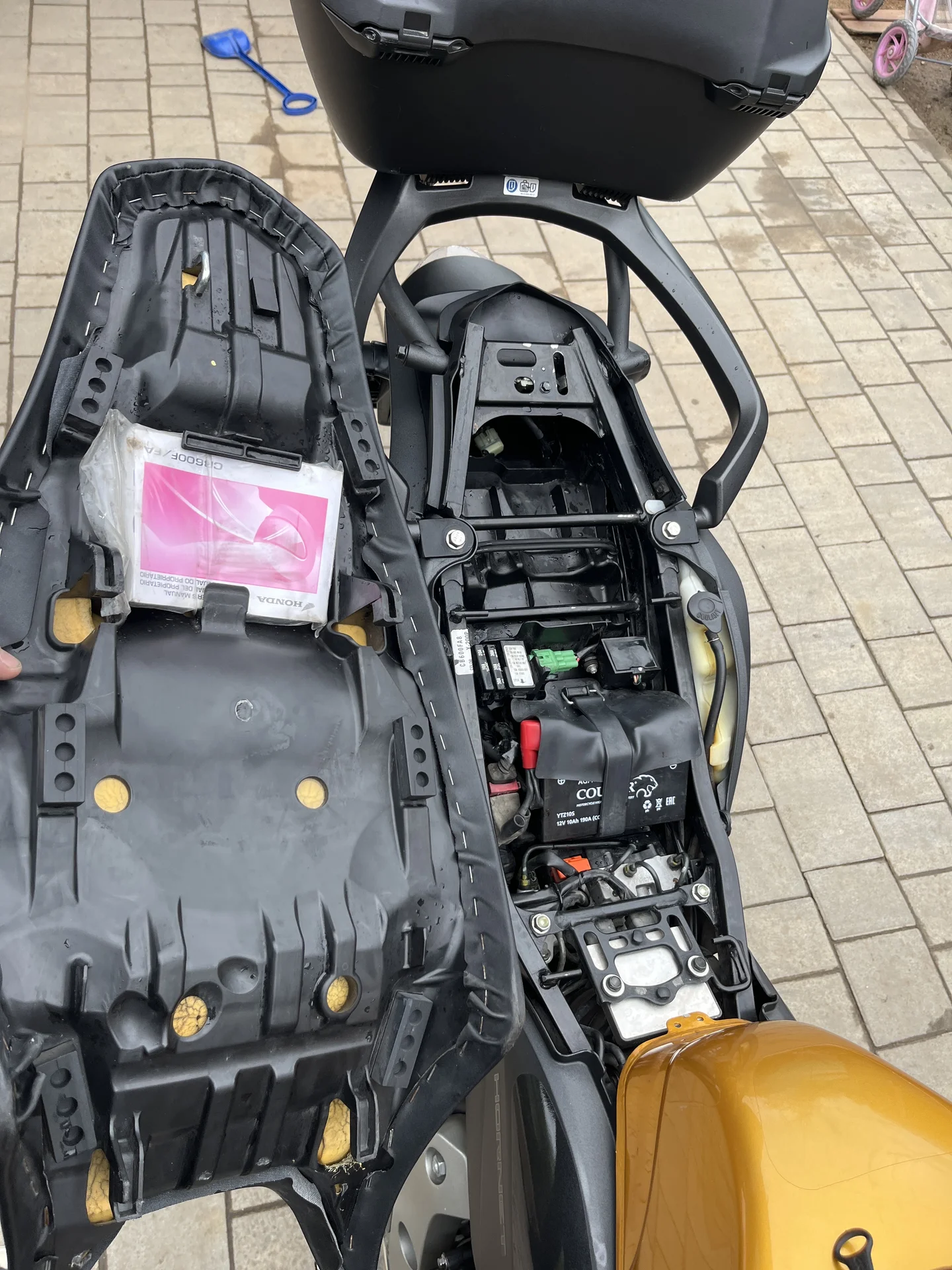 Honda cb600fa - миниатюра 5