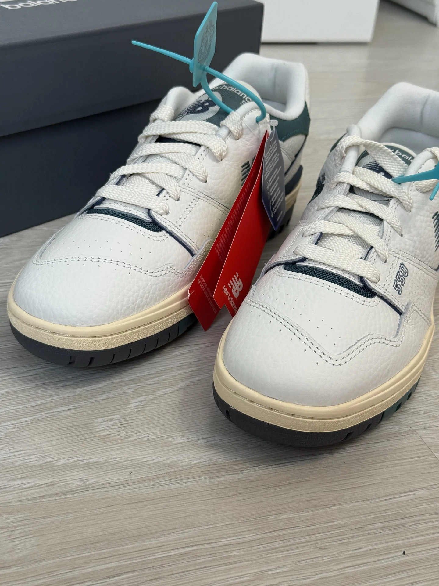 Кроссовки New Balance 550 green оригинал - миниатюра 3