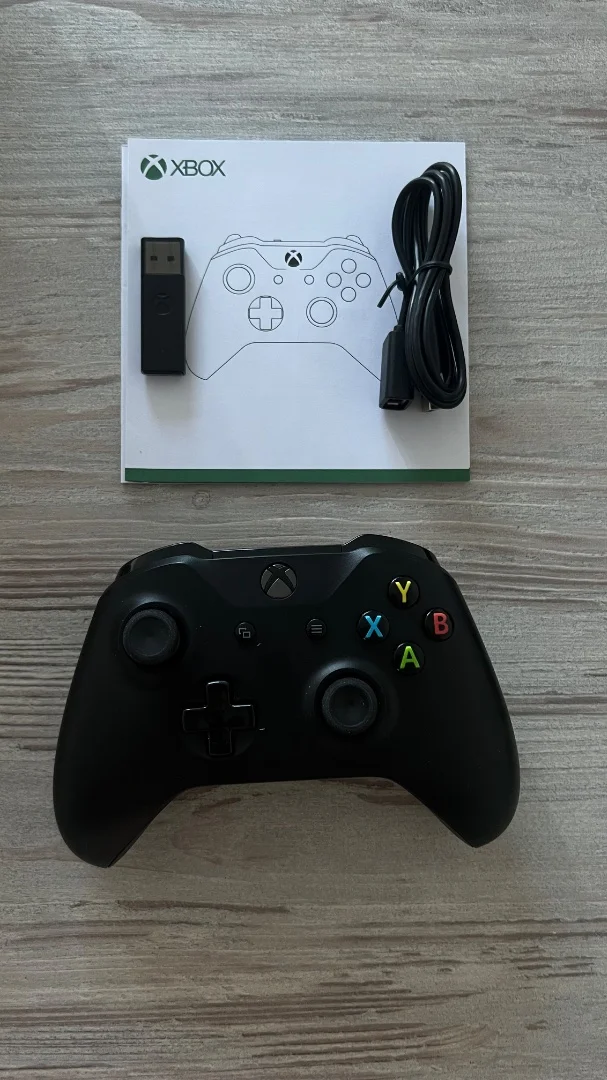 Геймпад Xbox one - миниатюра 3