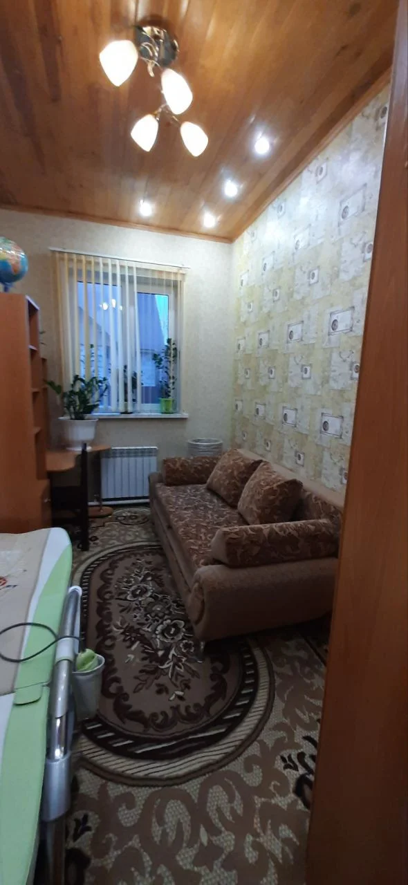 Коттедж на участке 10 соток - миниатюра 3