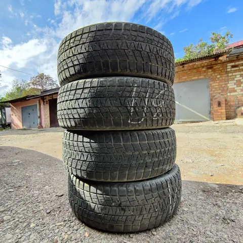 зимняя резина Bridgestone Blizzak DM-V1 235 60 18
