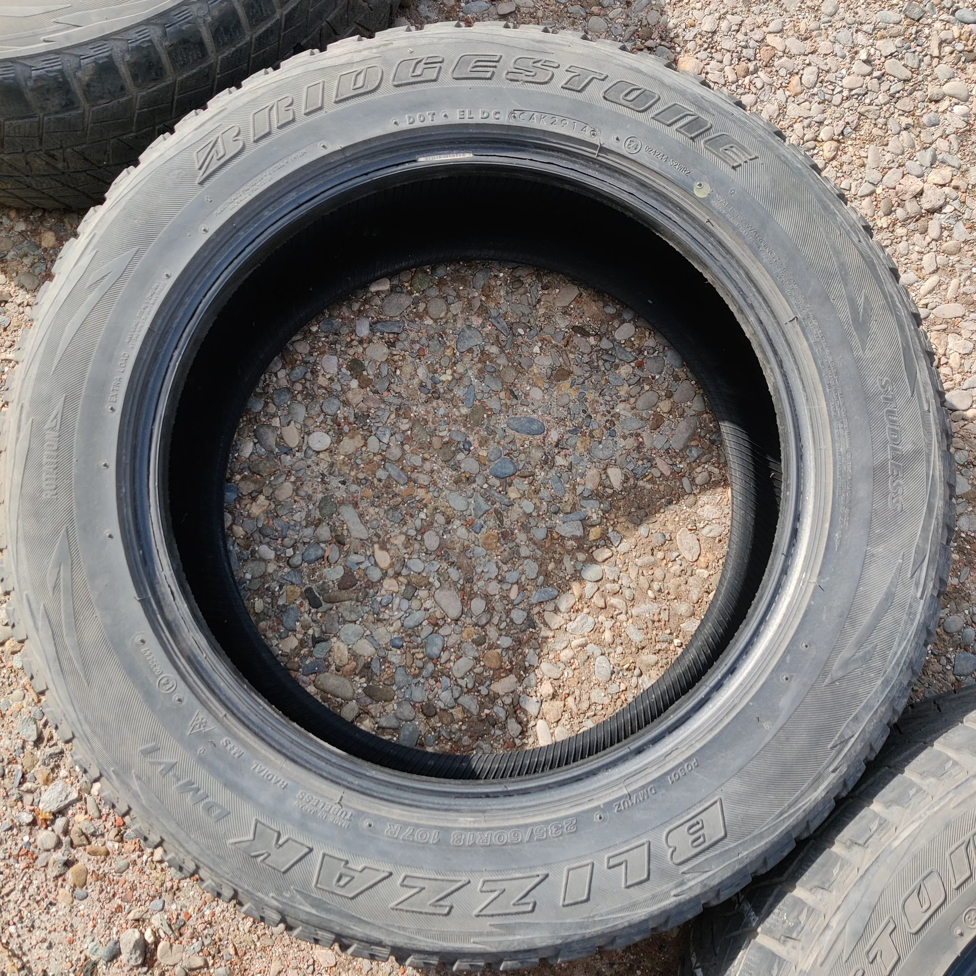 зимняя резина Bridgestone Blizzak DM-V1 235 60 18 - миниатюра 7