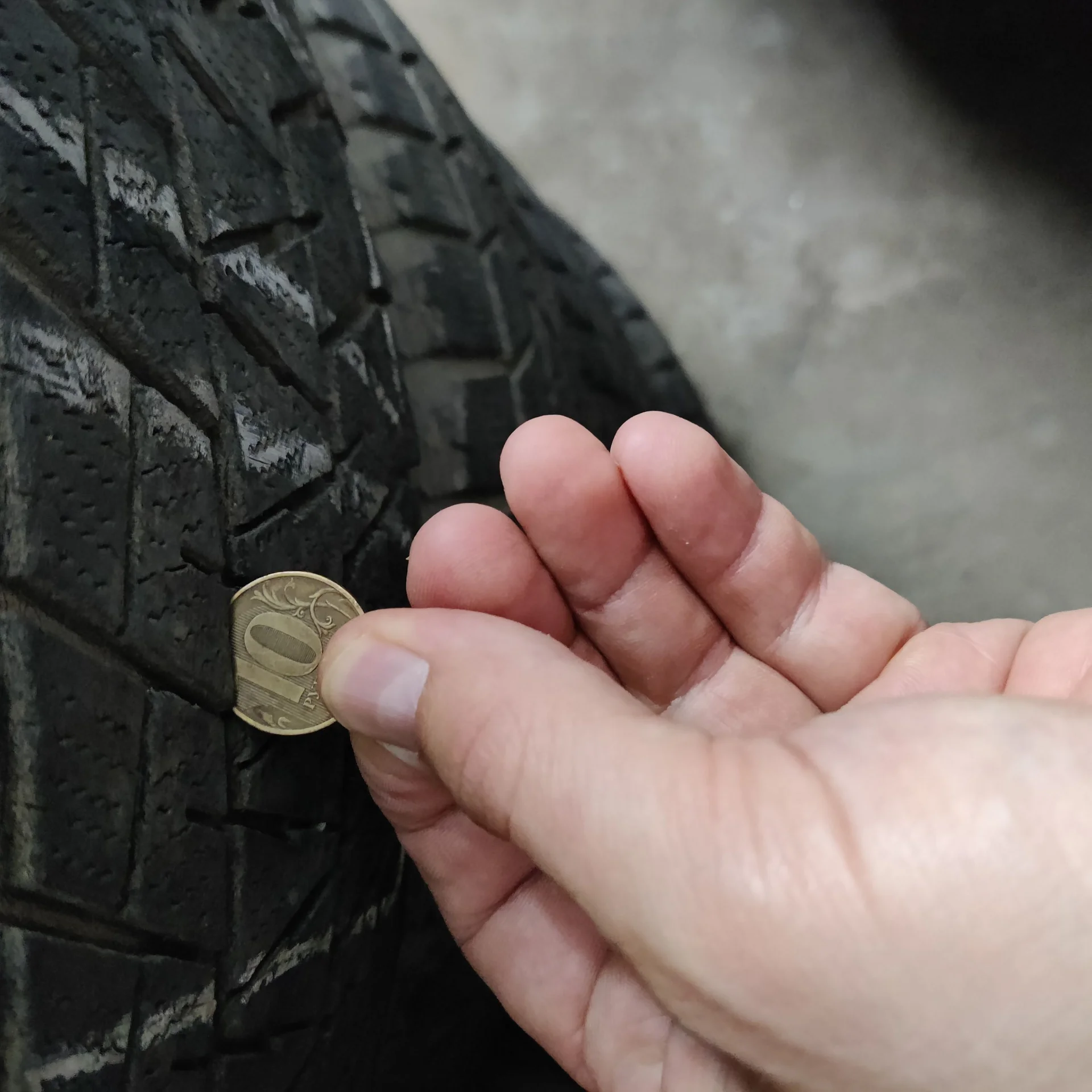 зимняя резина Bridgestone Blizzak DM-V1 235 60 18 - миниатюра 9
