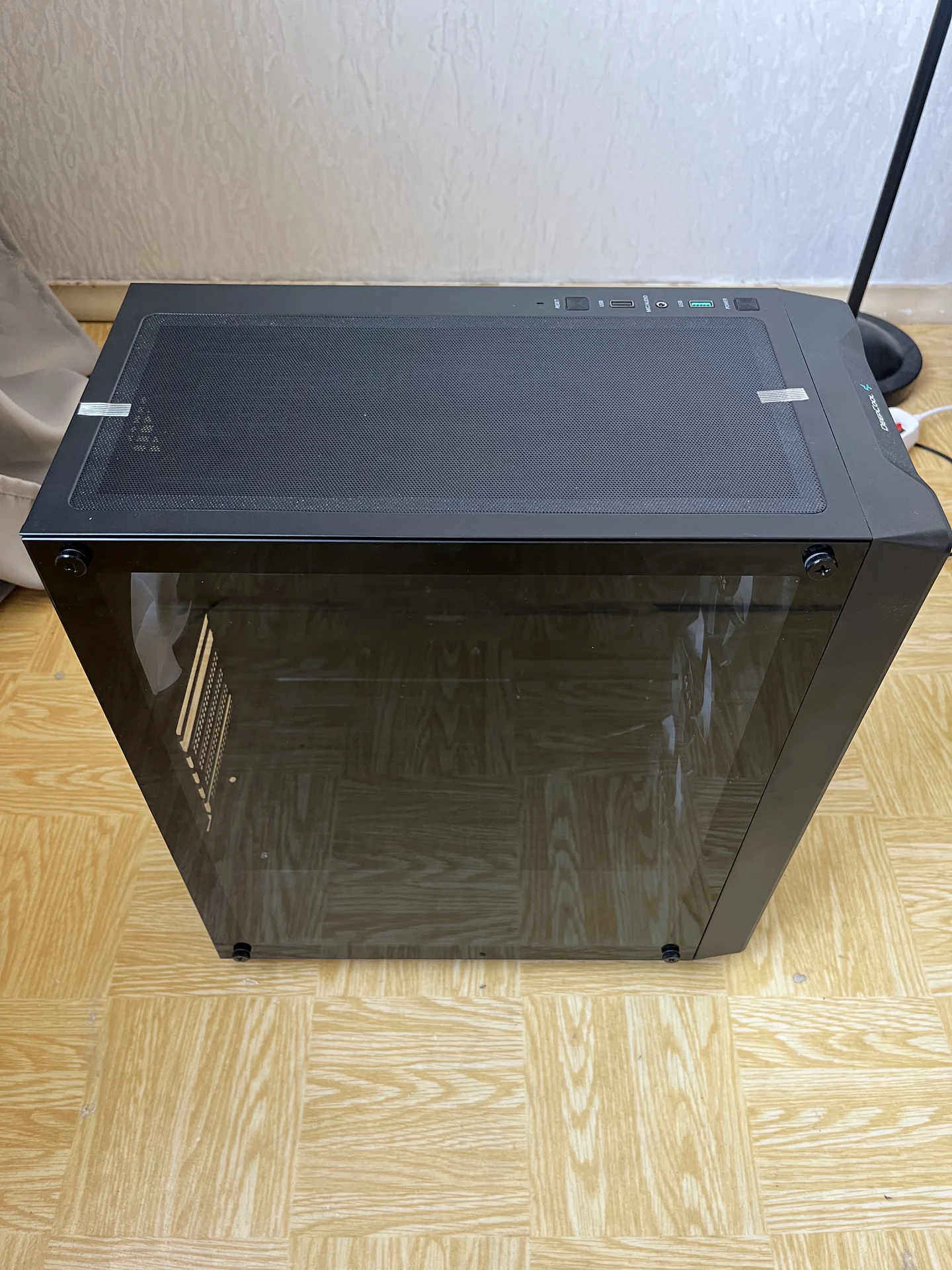 Корпус DEEPCOOL CC560 V2 [R-CC560-BKGAA4-G-2] черный - миниатюра 8
